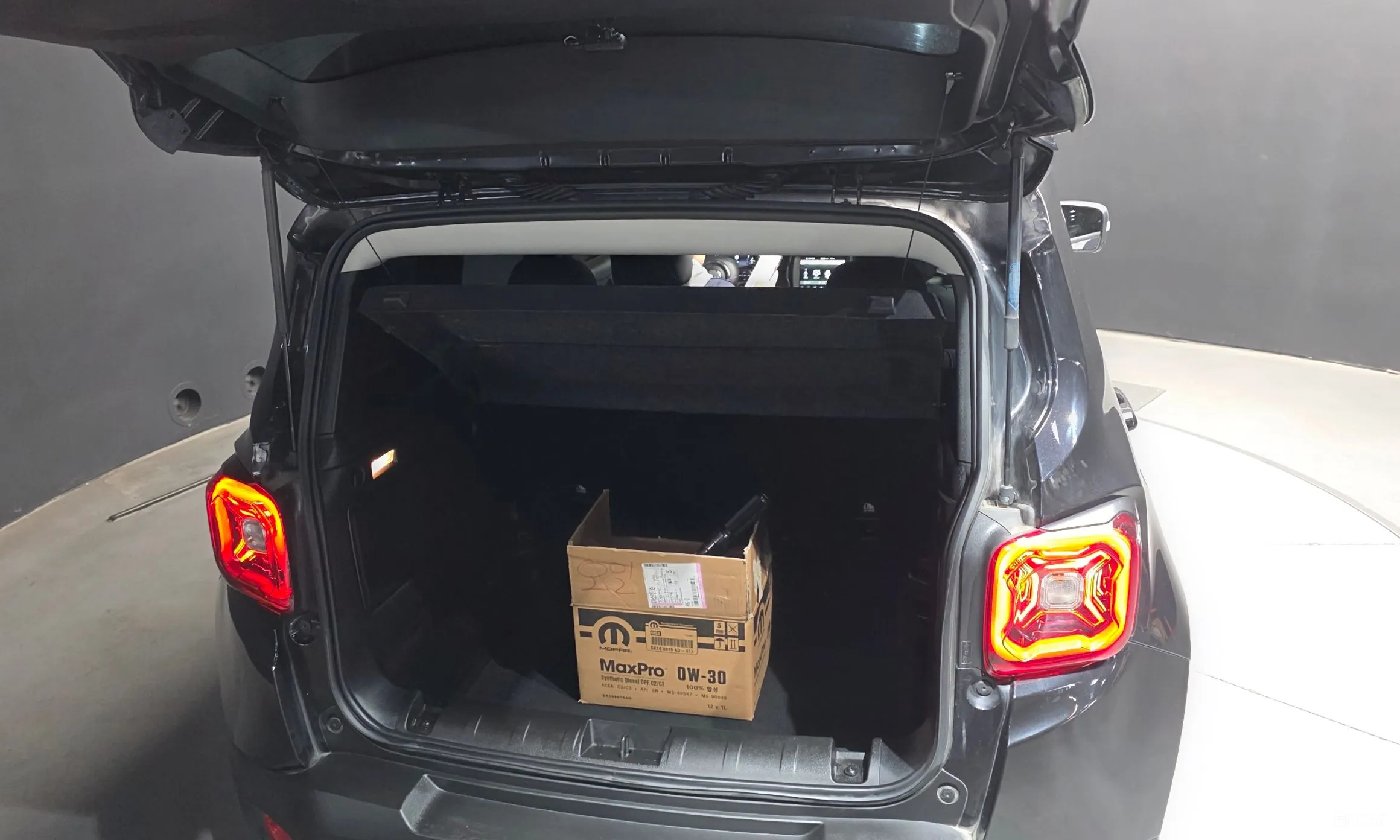 Jeep Renegade превью 20