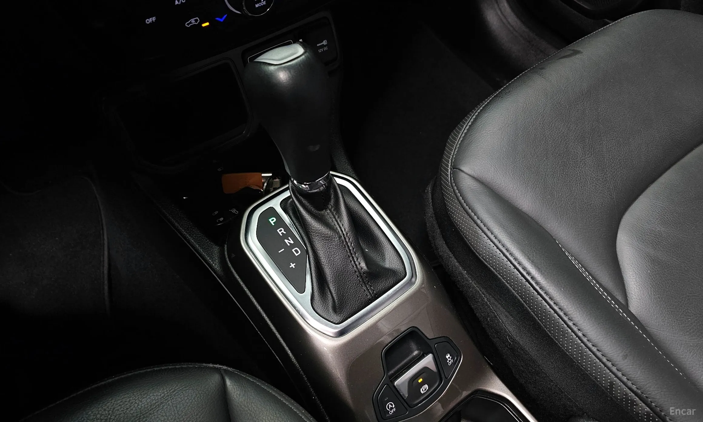 Jeep Renegade превью 9