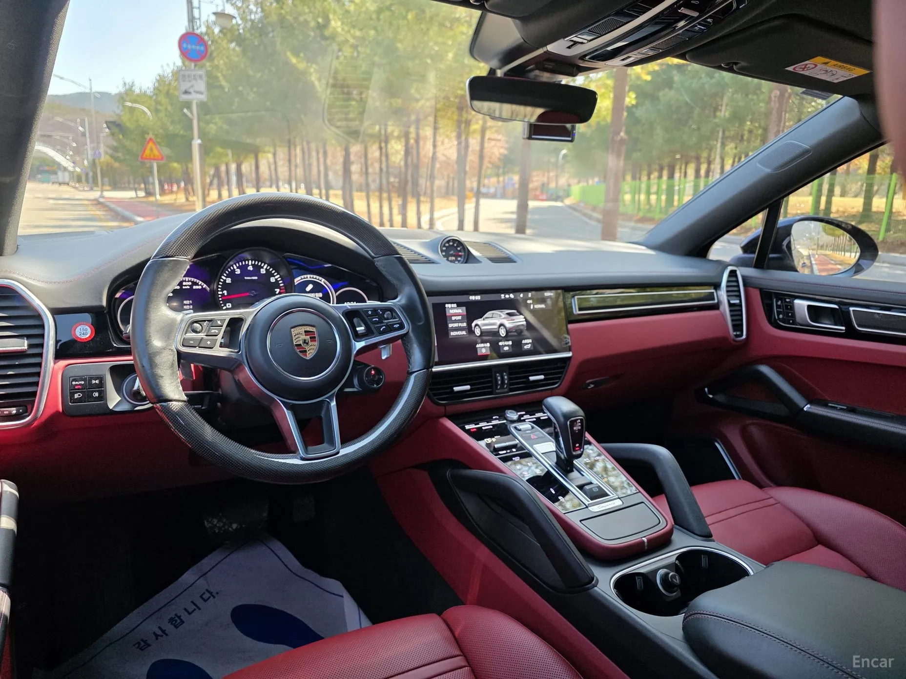 Porsche Cayenne (PO536) превью 7