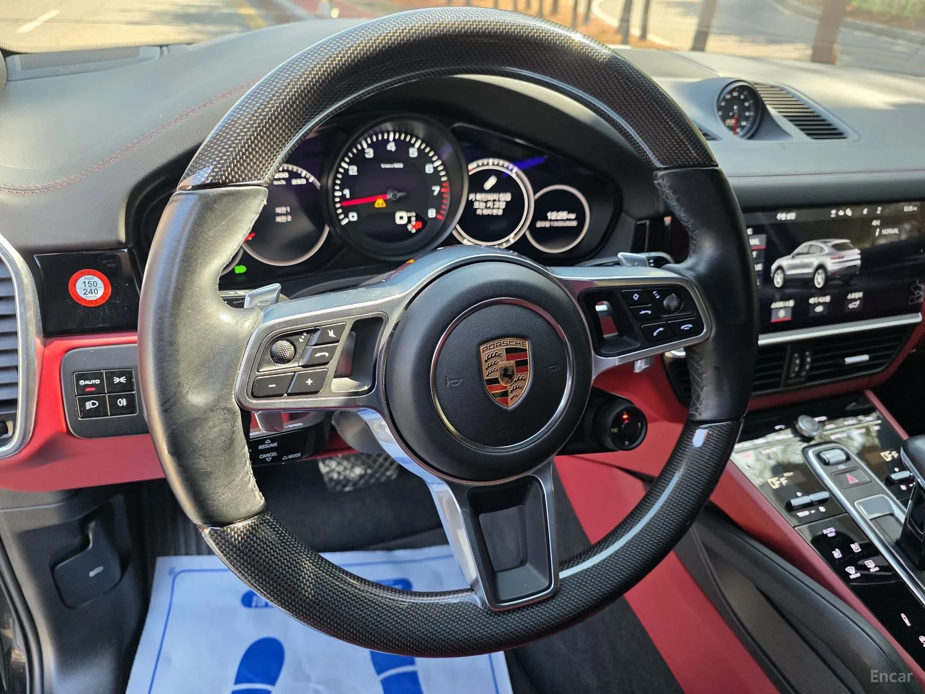 Porsche Cayenne (PO536) превью 8
