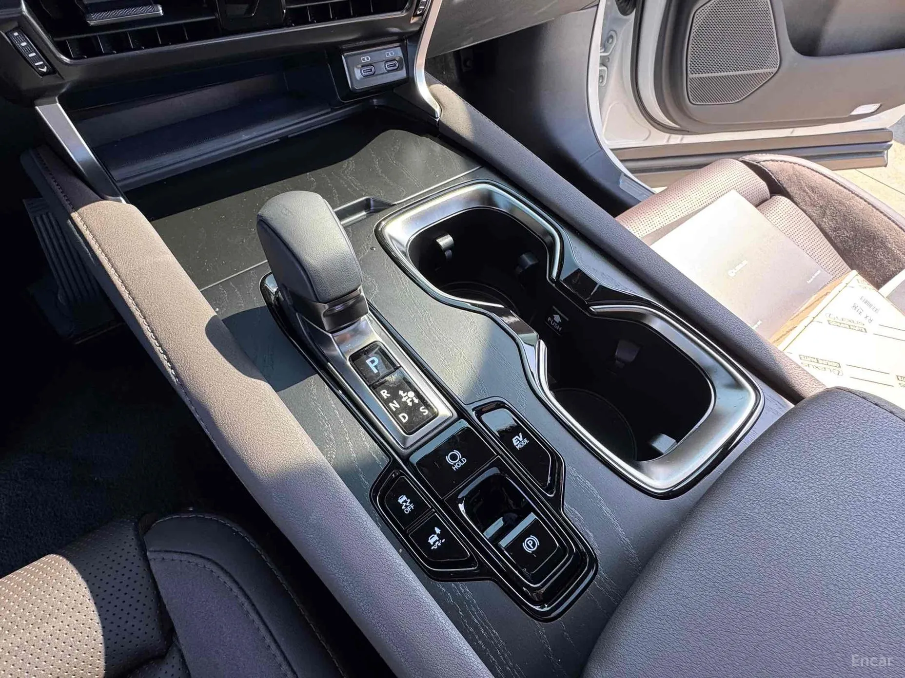 Lexus RX350h 5th Generation превью 9