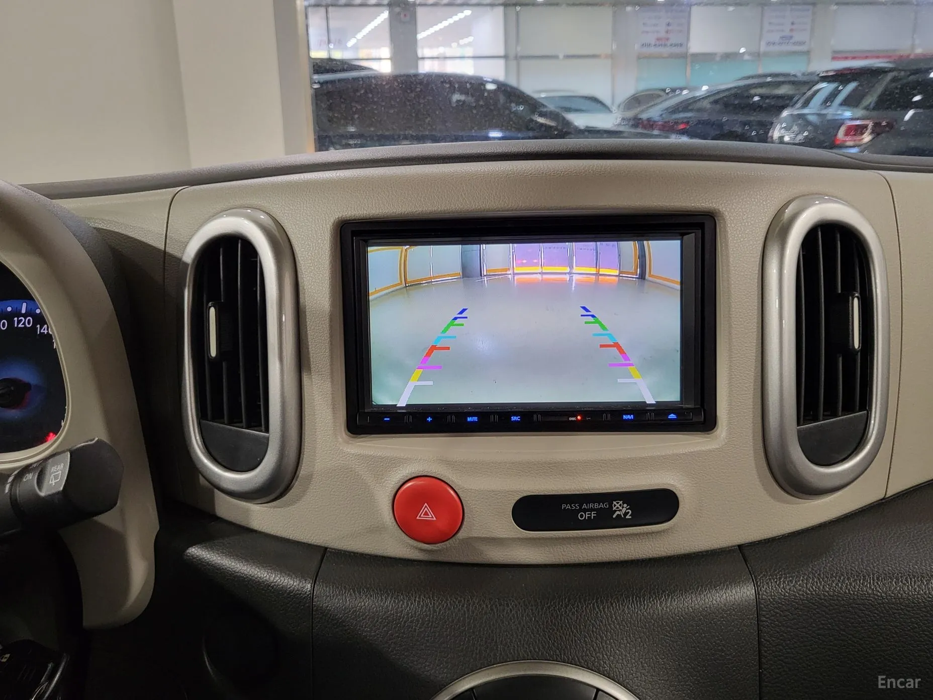 Nissan Cube превью 12