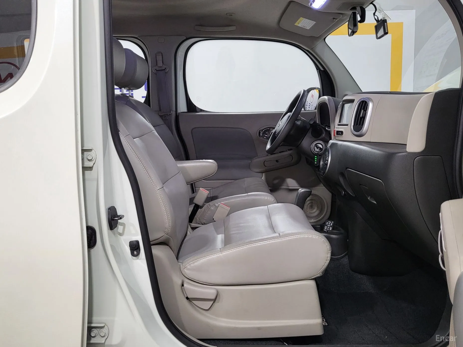 Nissan Cube превью 19