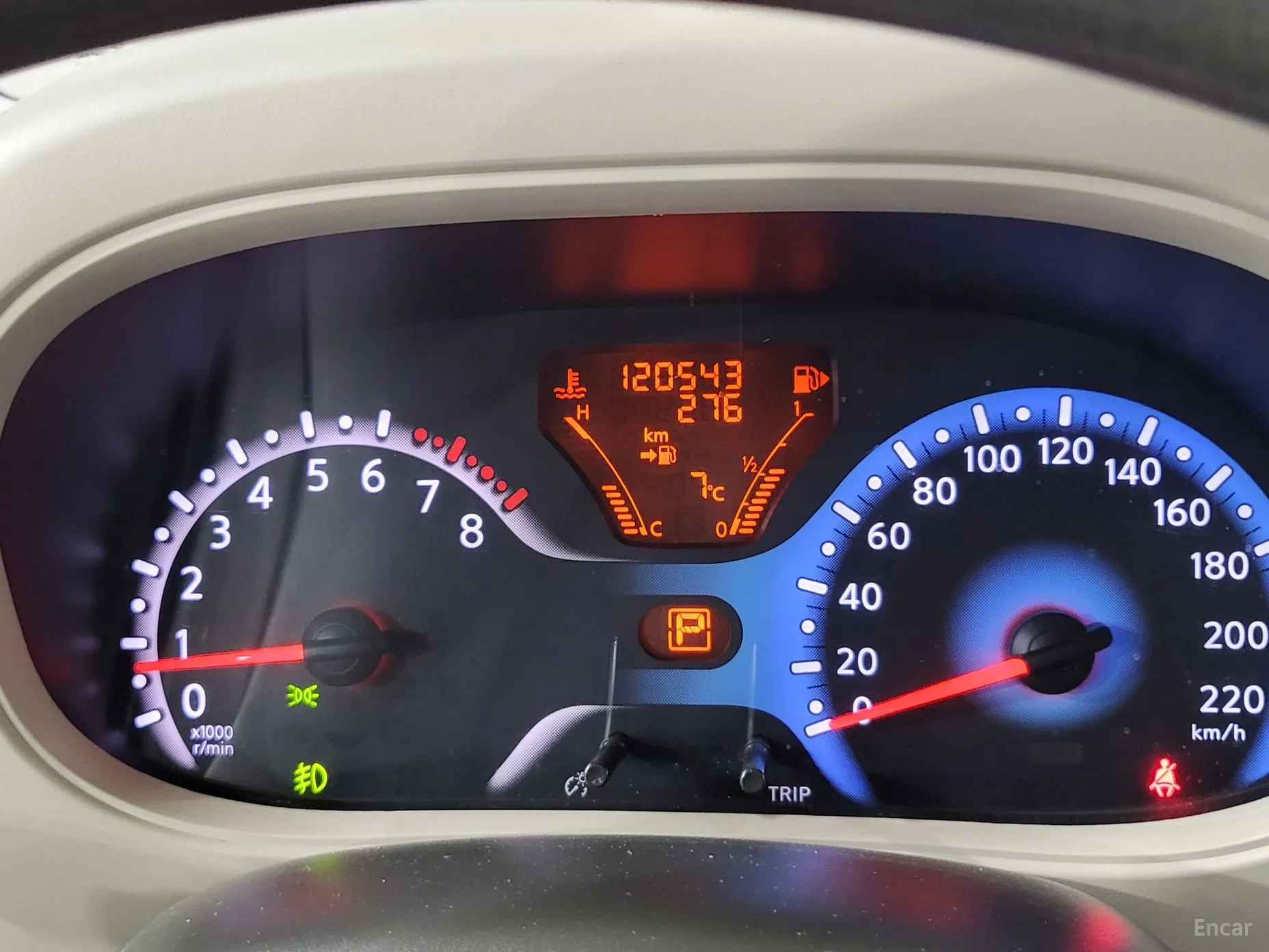 Nissan Cube превью 9