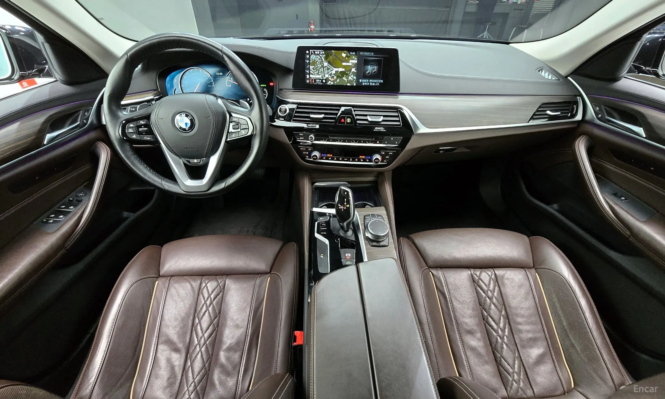 BMW 5 Series (G30) превью 7