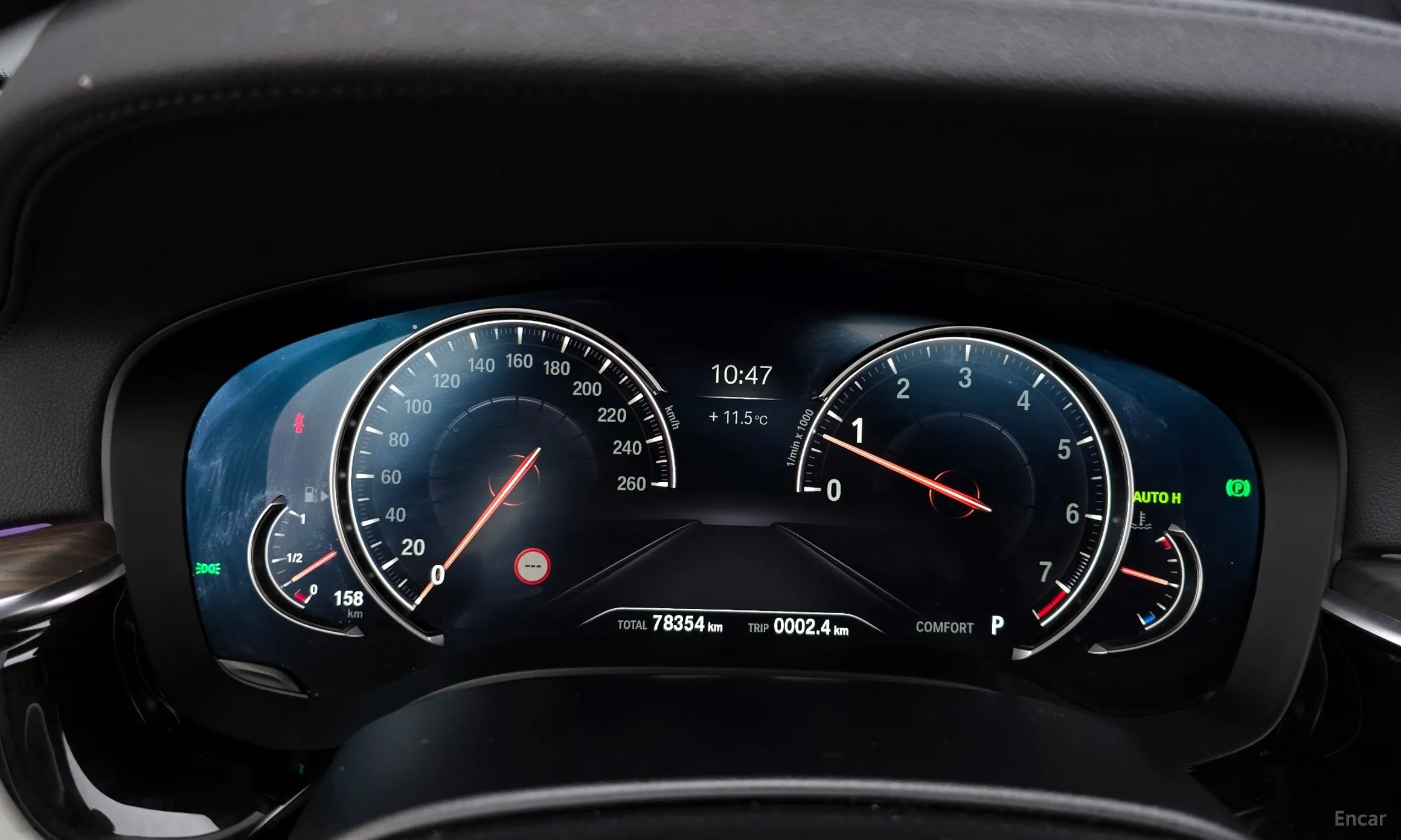 BMW 5 Series (G30) превью 8