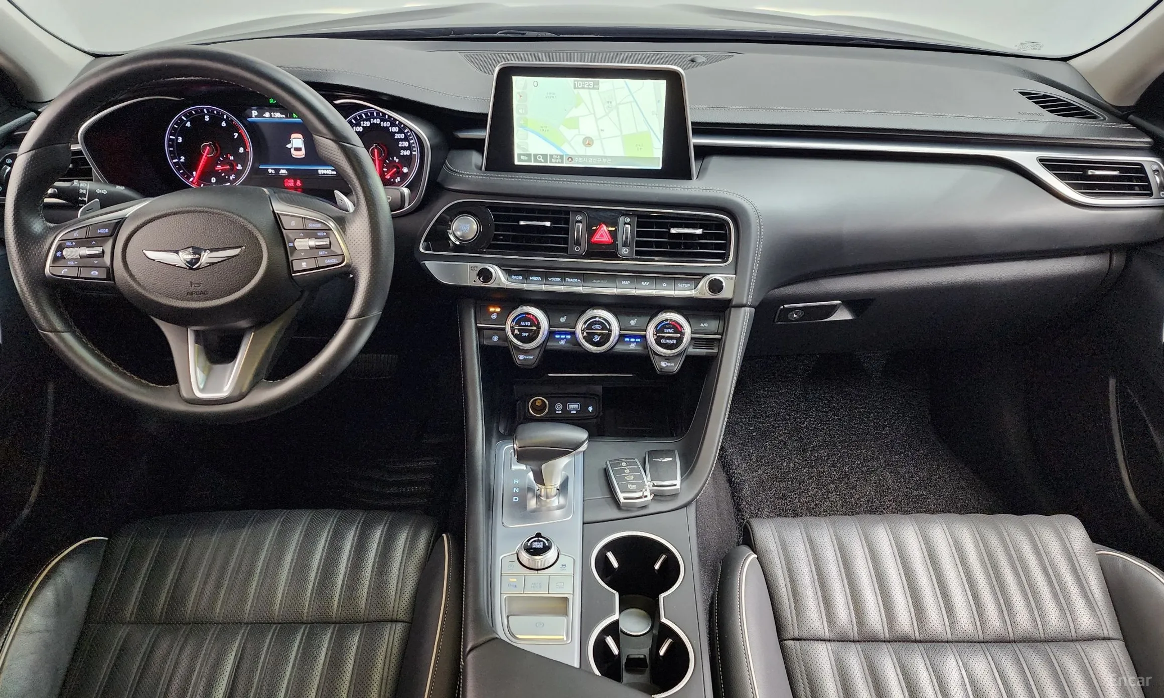 Genesis G70 превью 7