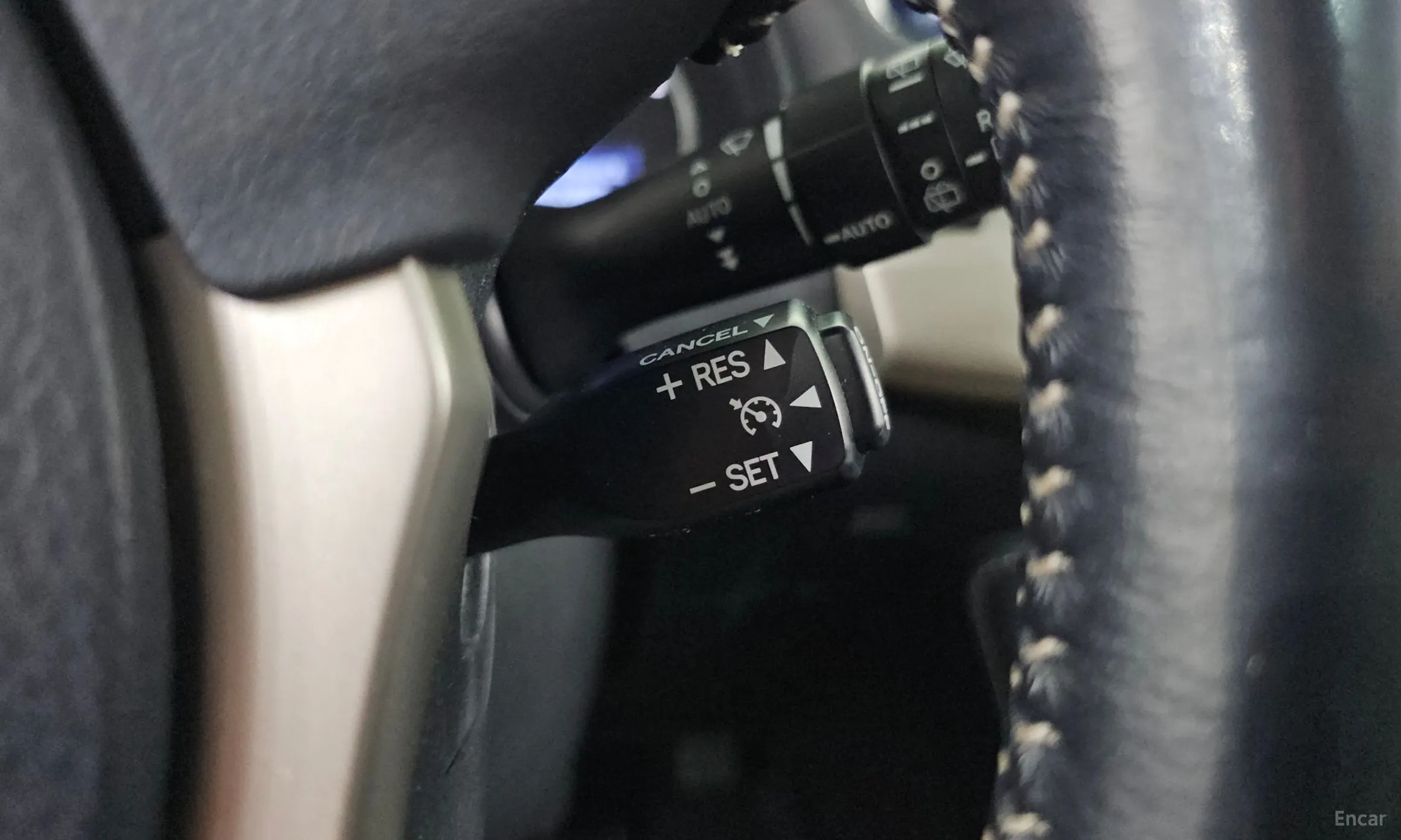 Lexus CT200h превью 18