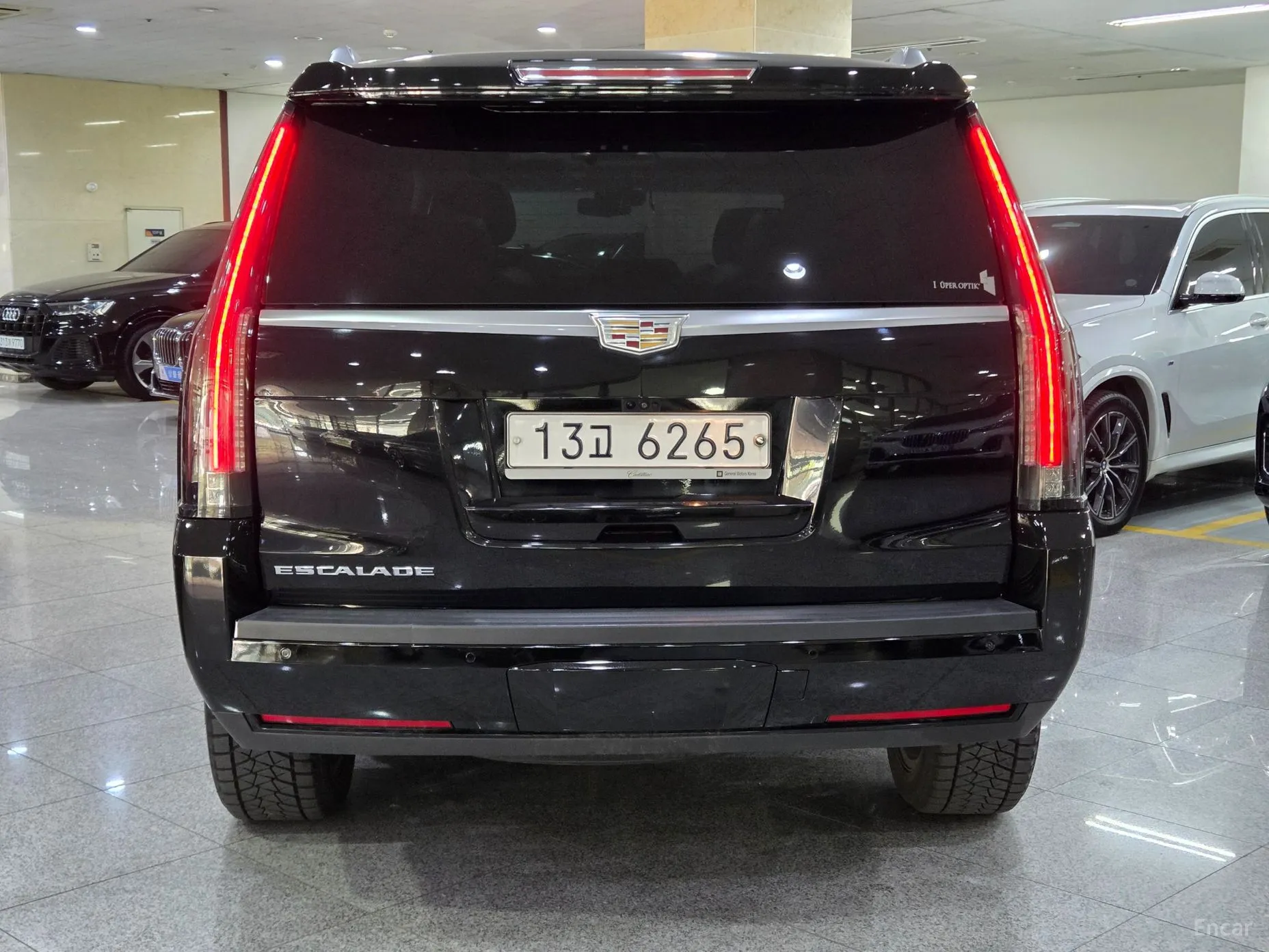 Cadillac Escalade превью 4