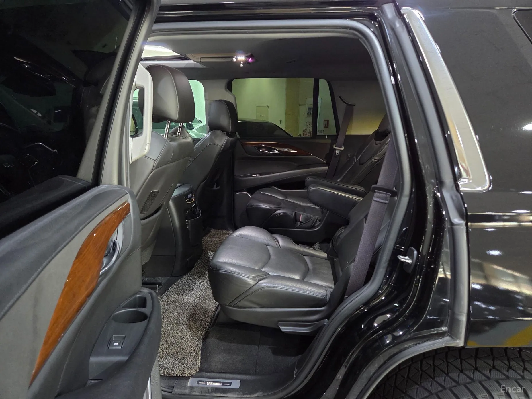 Cadillac Escalade превью 7