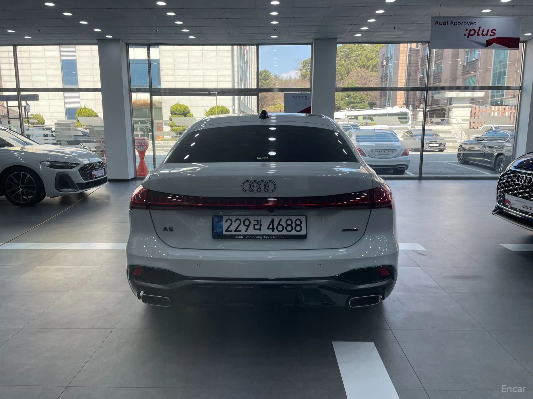 Audi A5 (B10) превью 4