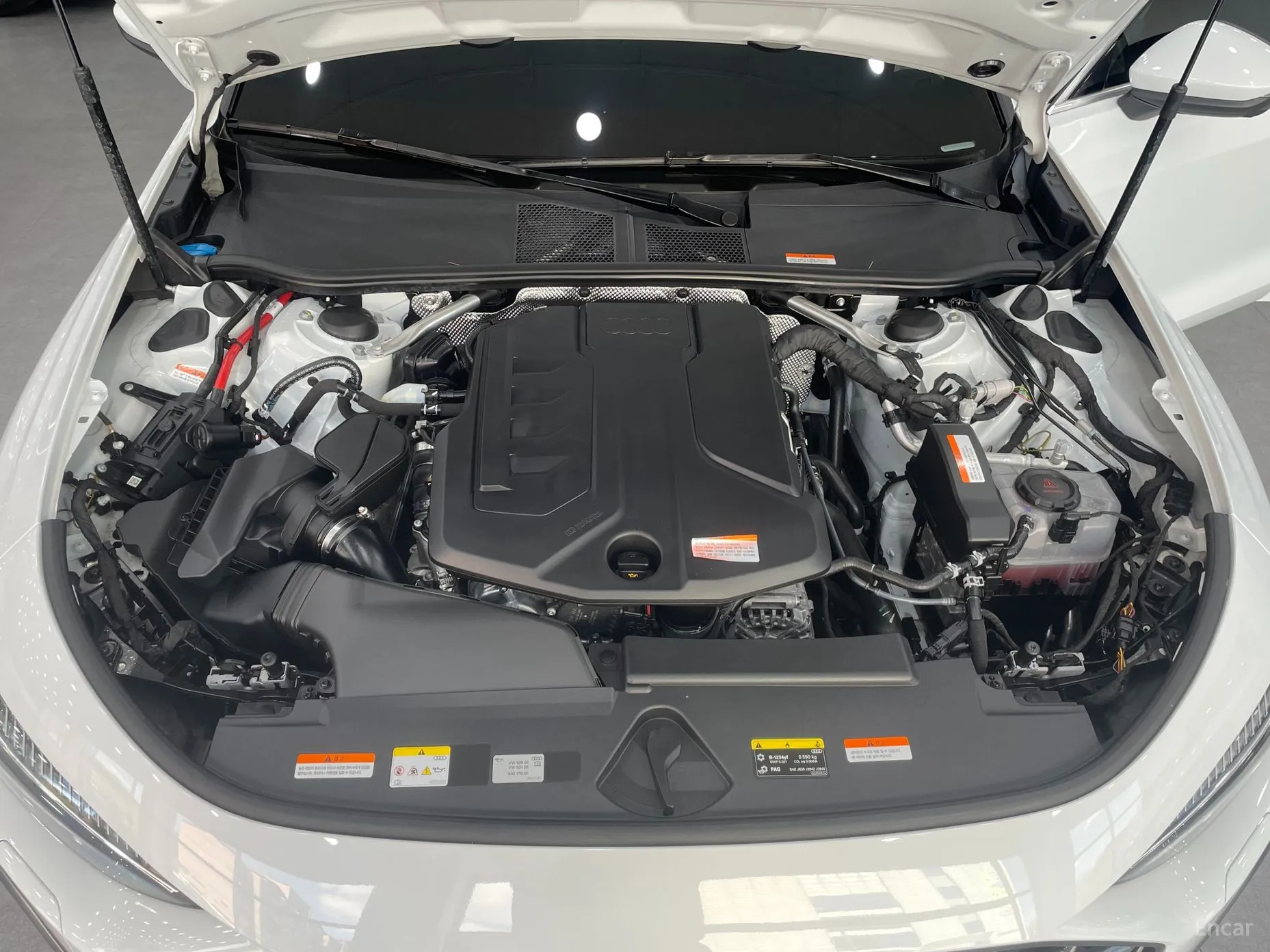 Audi A5 (B10) превью 6