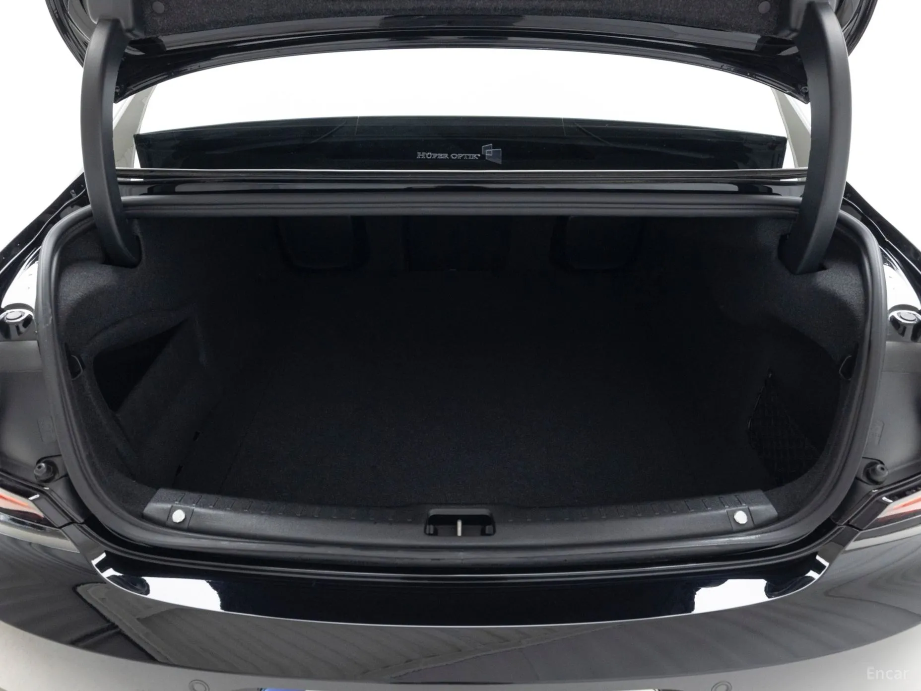 Volvo S90 превью 17