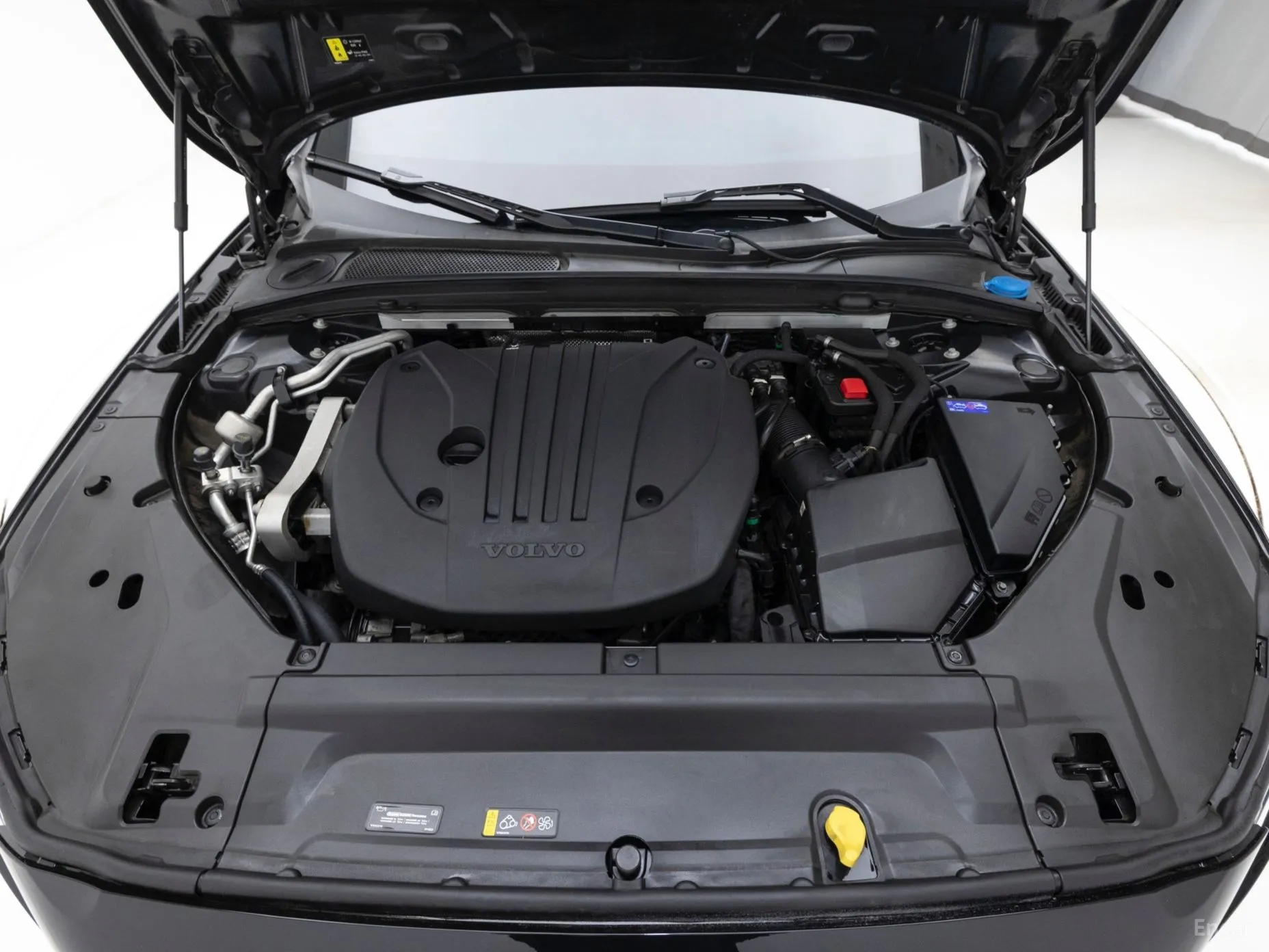 Volvo S90 превью 6