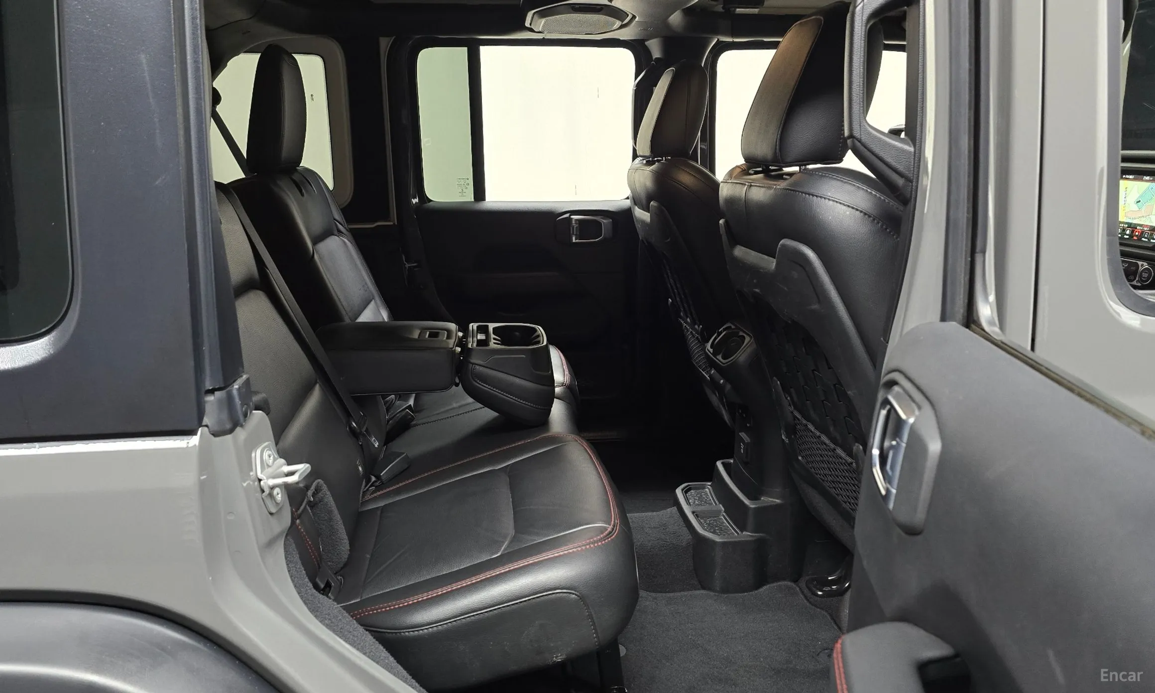 Jeep Wrangler (JL) превью 12