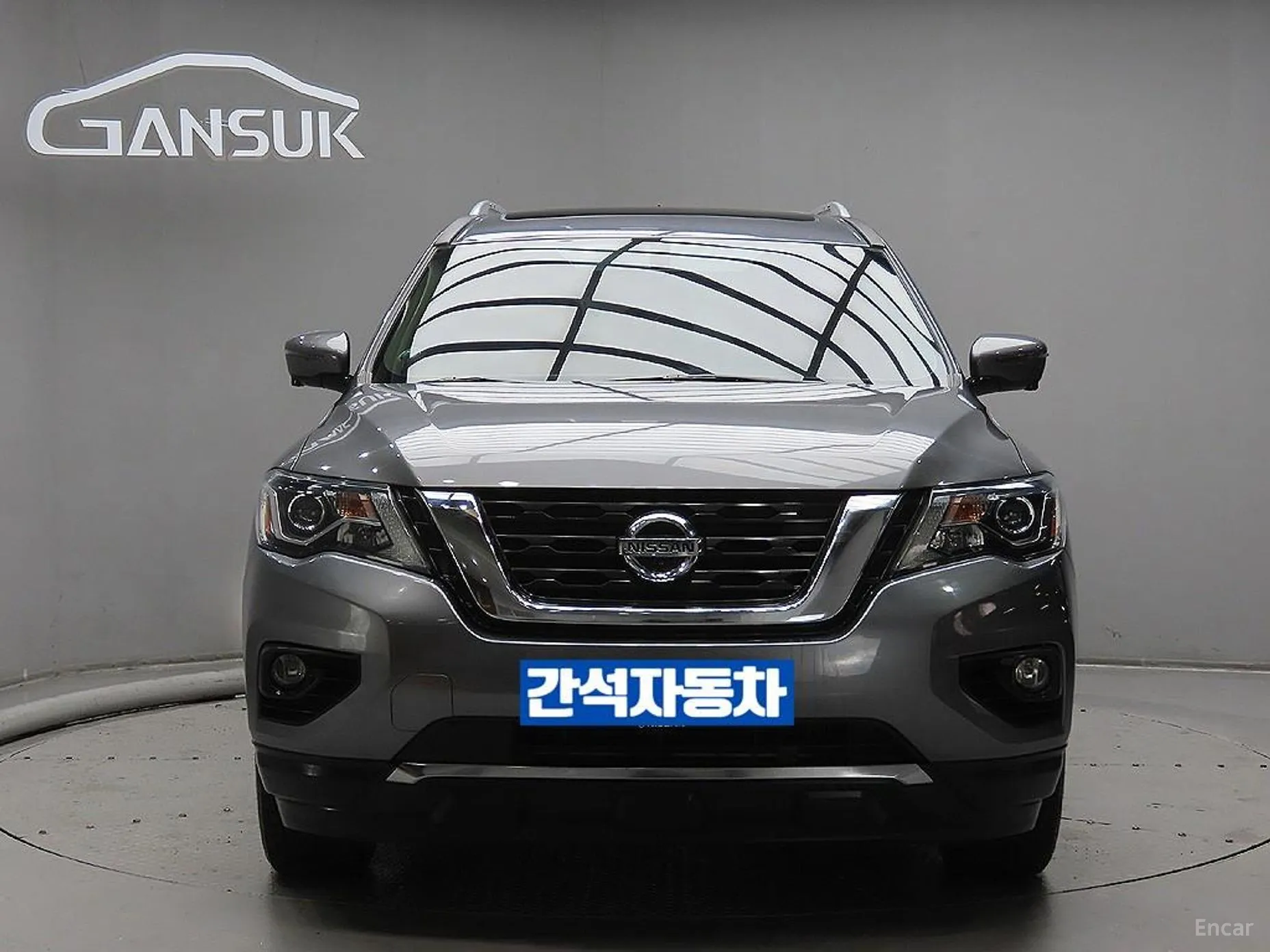 Nissan Pathfinder Gen 4