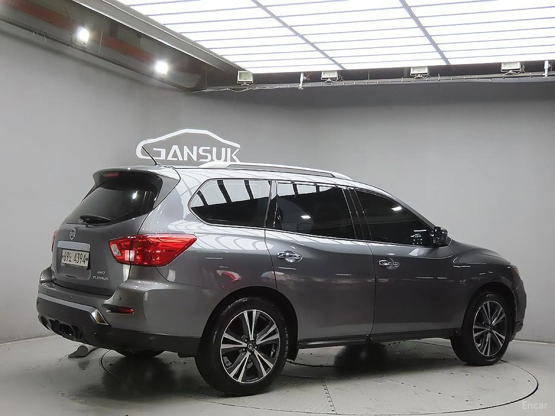 Nissan Pathfinder Gen 4 превью 4