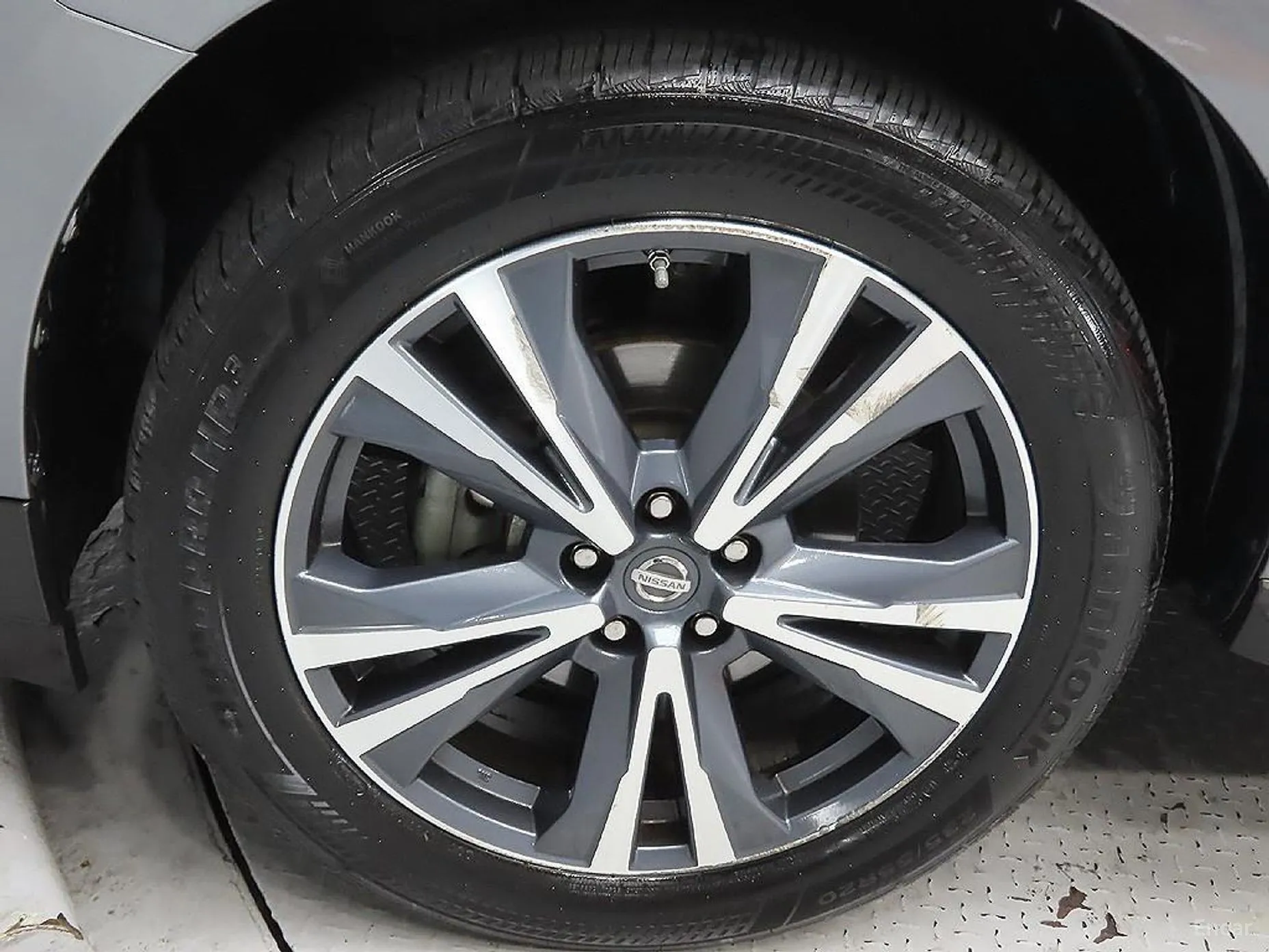 Nissan Pathfinder Gen 4 превью 5