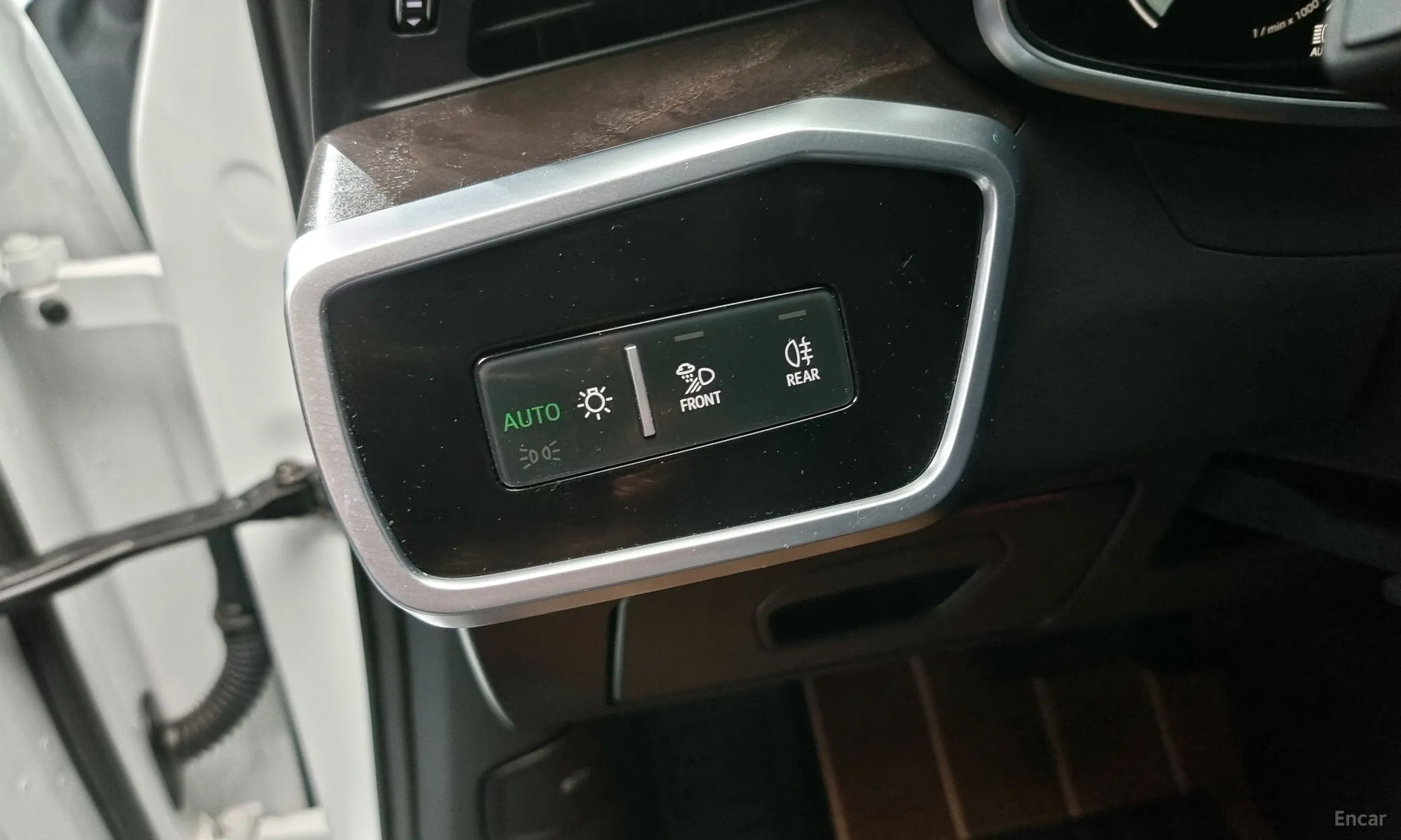 Audi A6 (C8) превью 13