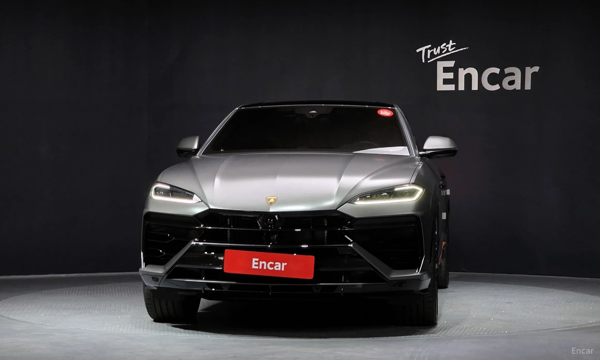 Lamborghini Urus превью 3