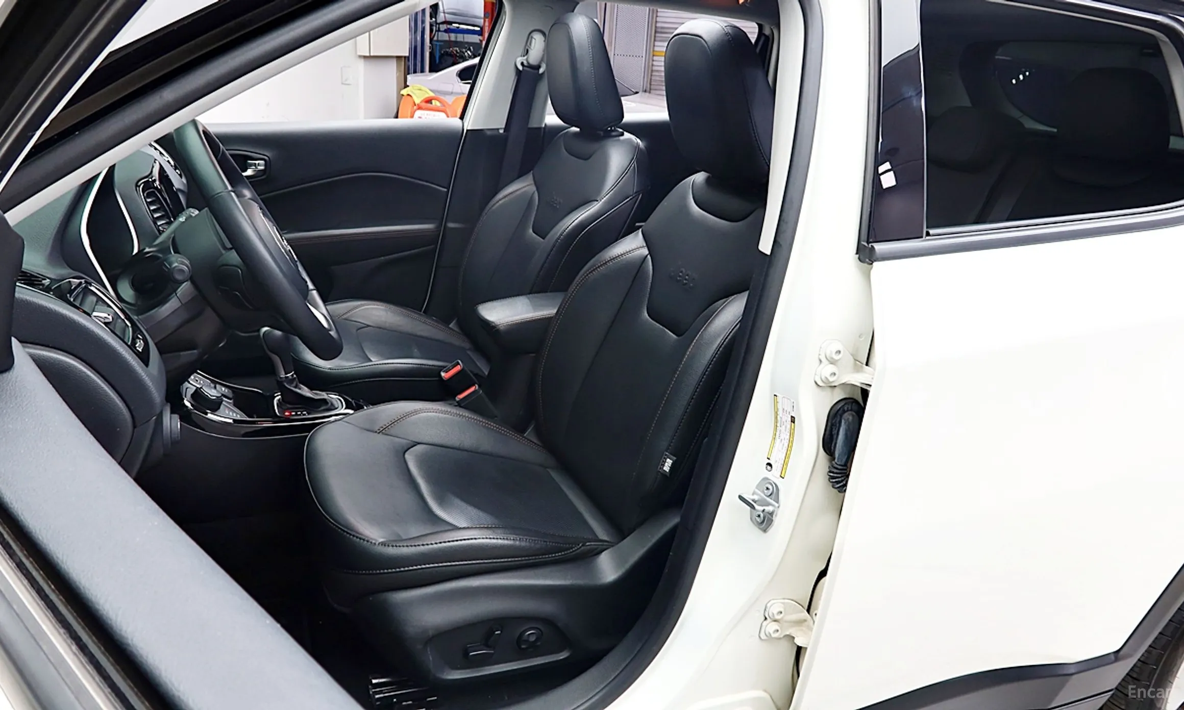 Jeep Compass 2nd Generation превью 8