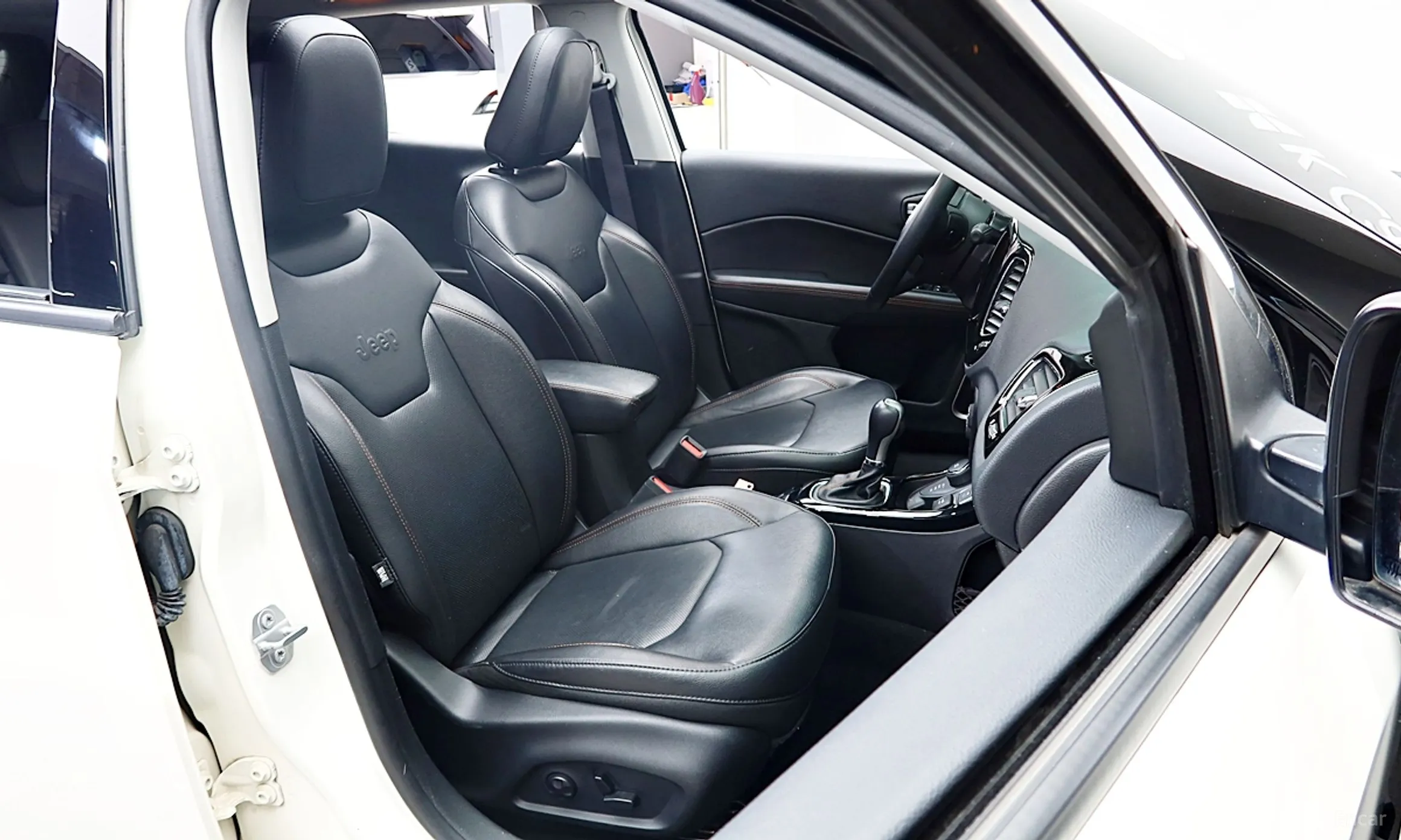 Jeep Compass 2nd Generation превью 9