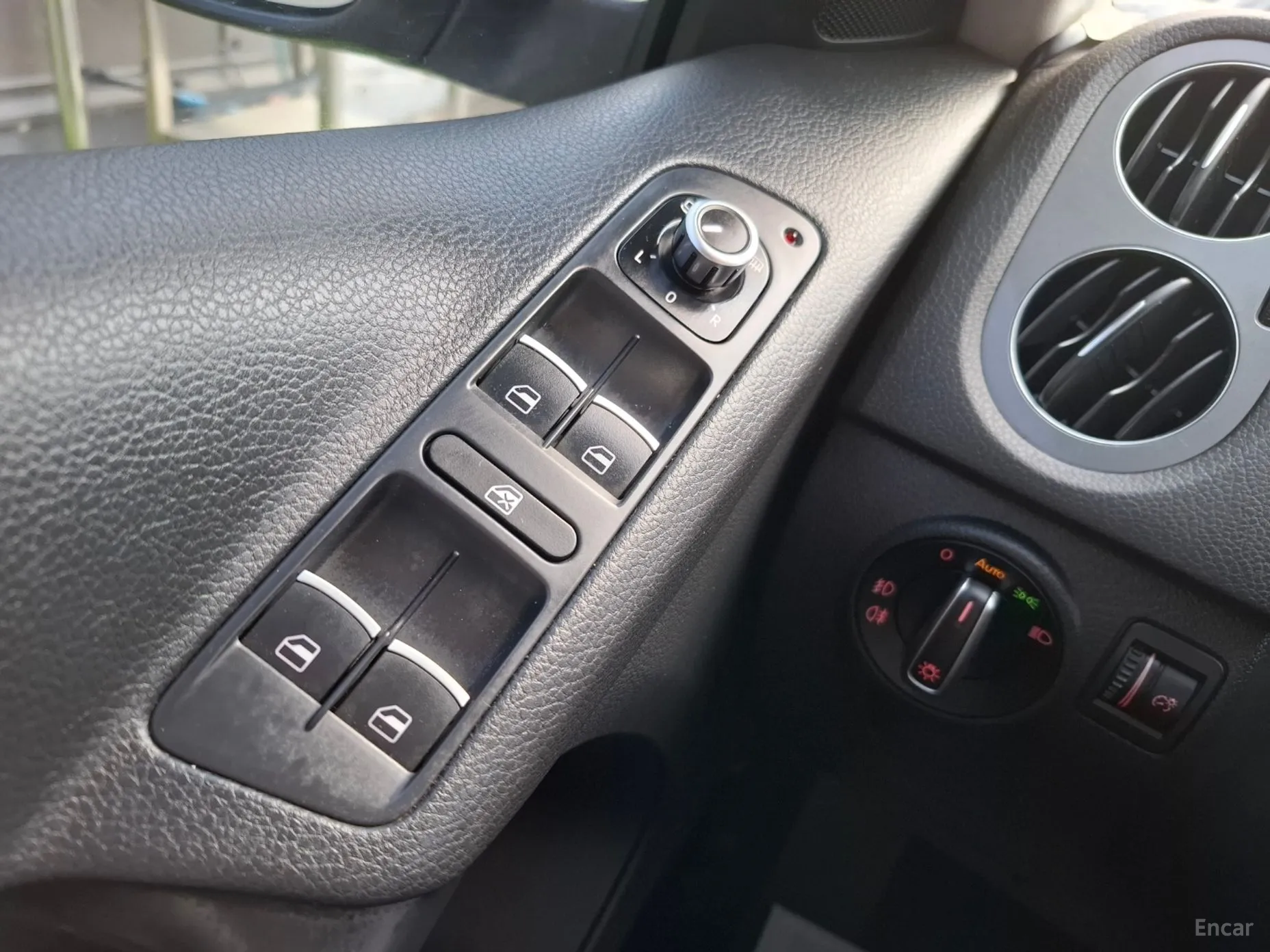 Volkswagen New Tiguan превью 18