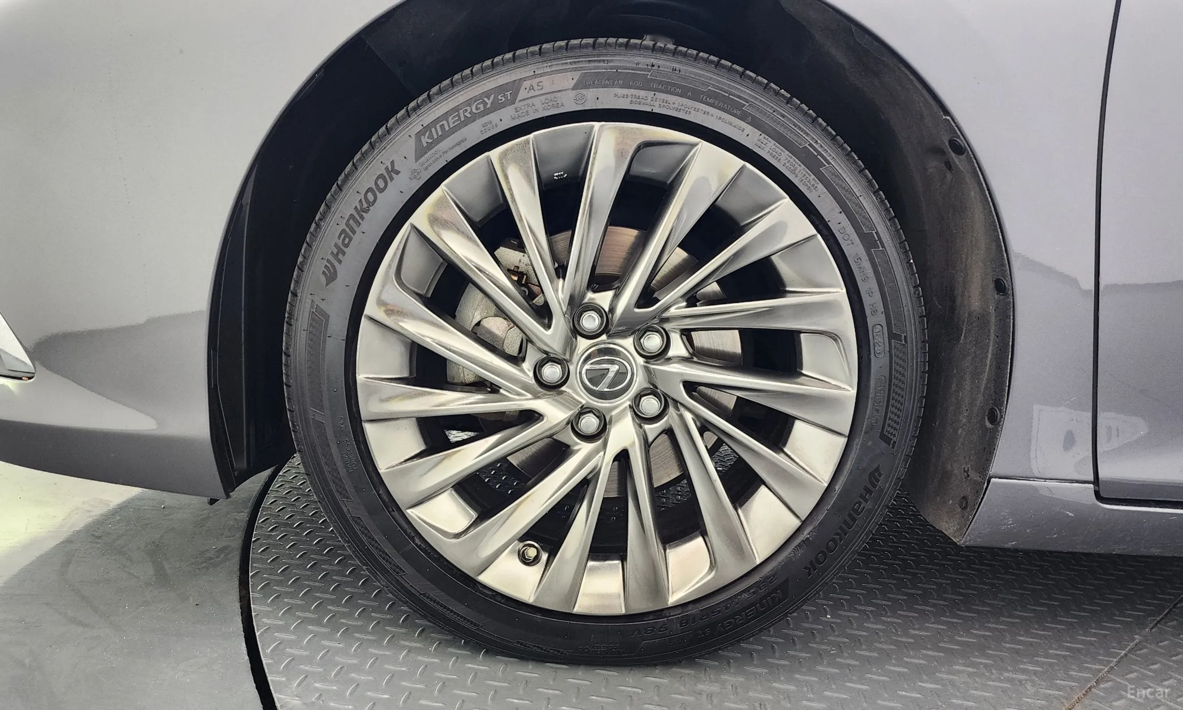 Lexus ES300h 7th Generation превью 5