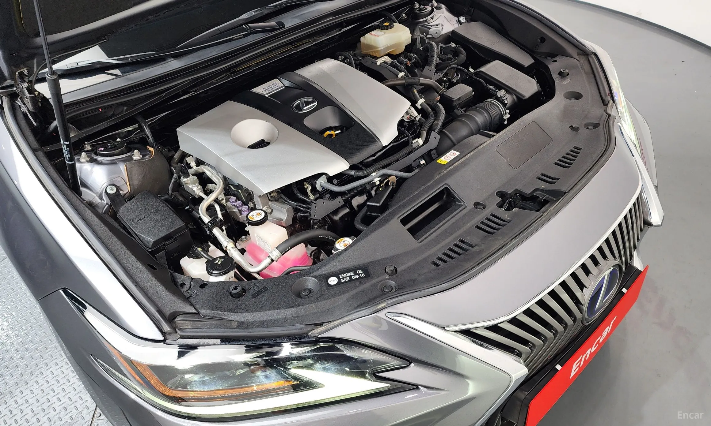 Lexus ES300h 7th Generation превью 6