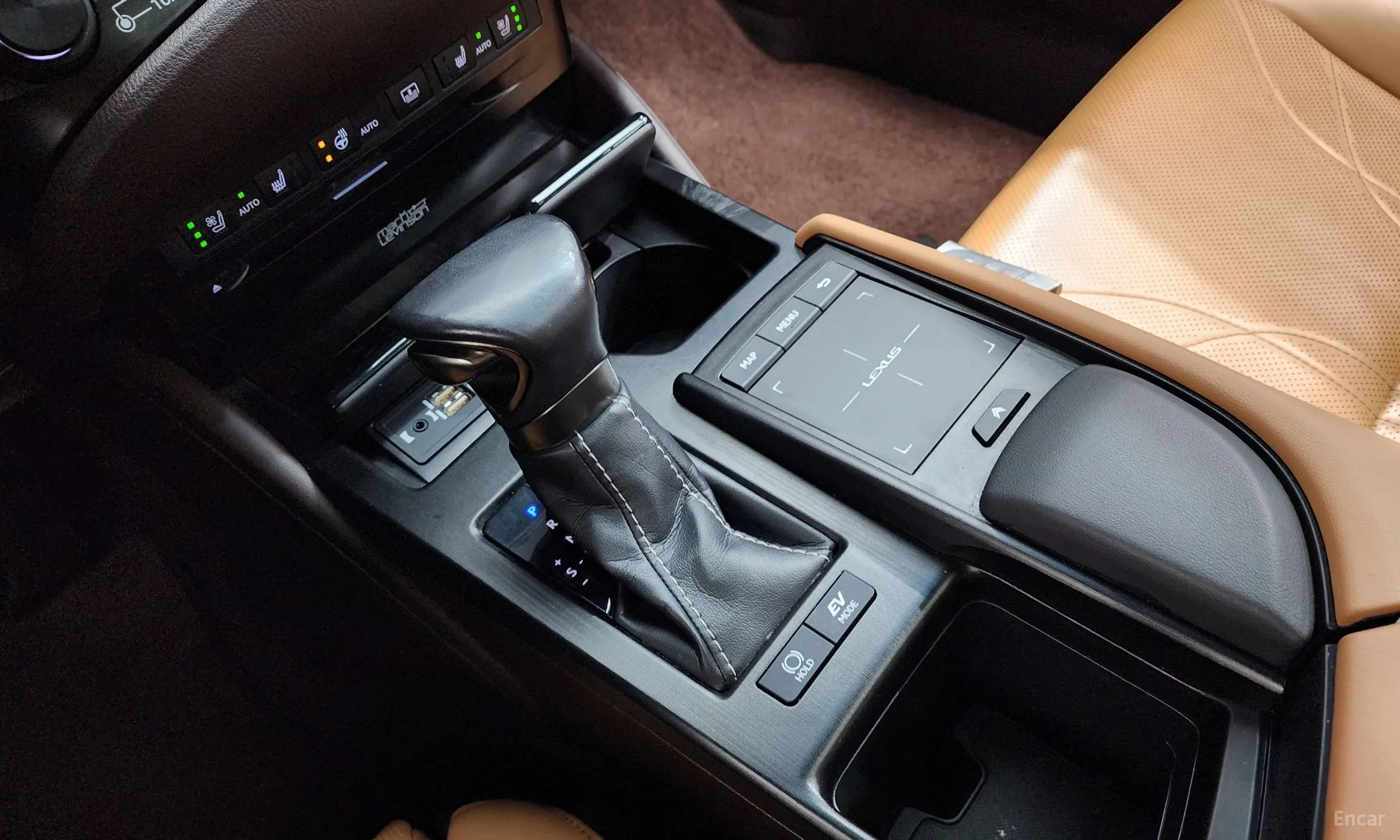 Lexus ES300h 7th Generation превью 9