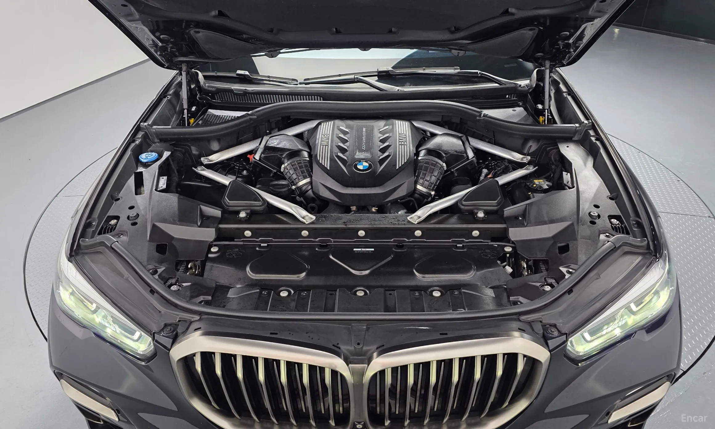 BMW X5 (G05) превью 6