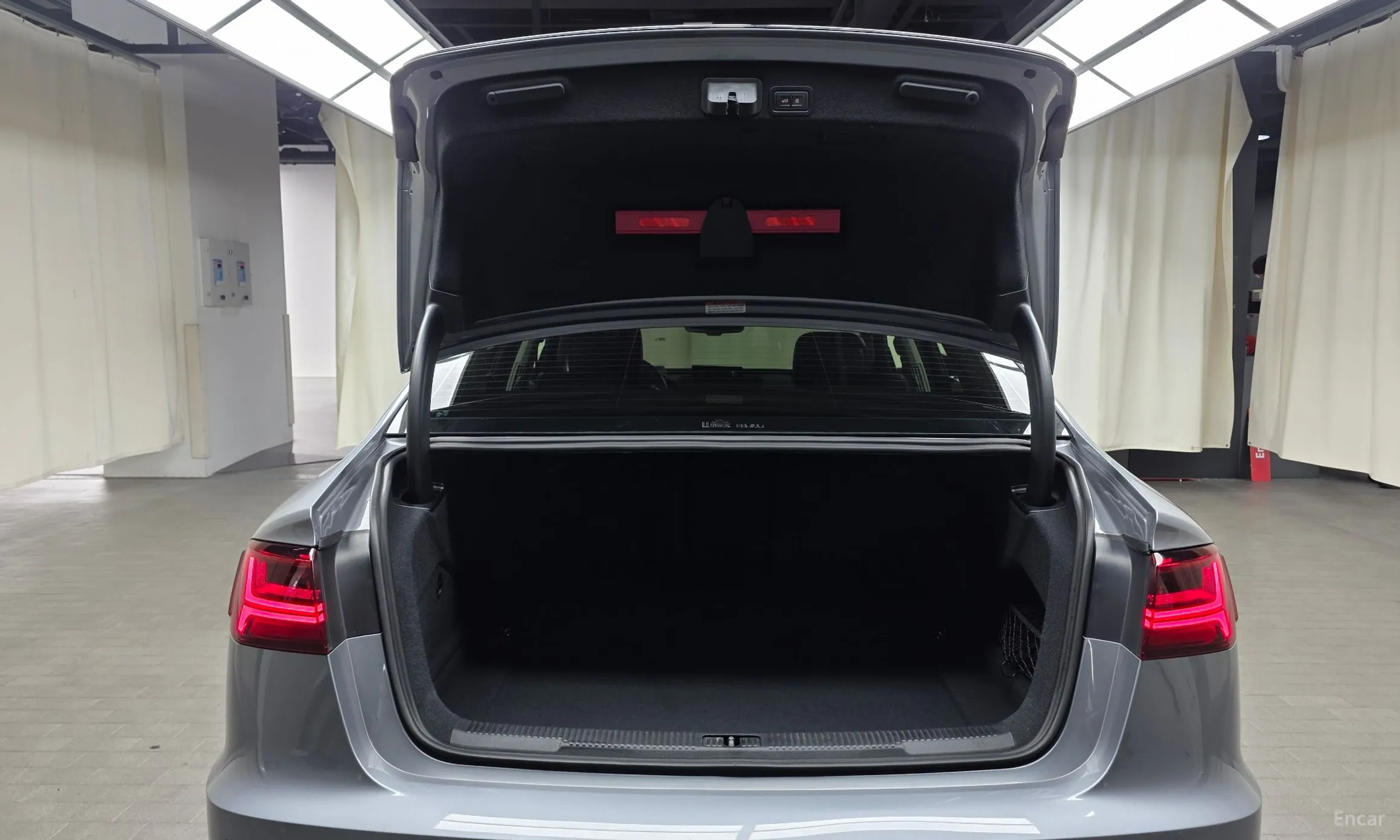 Audi New A6 превью 20