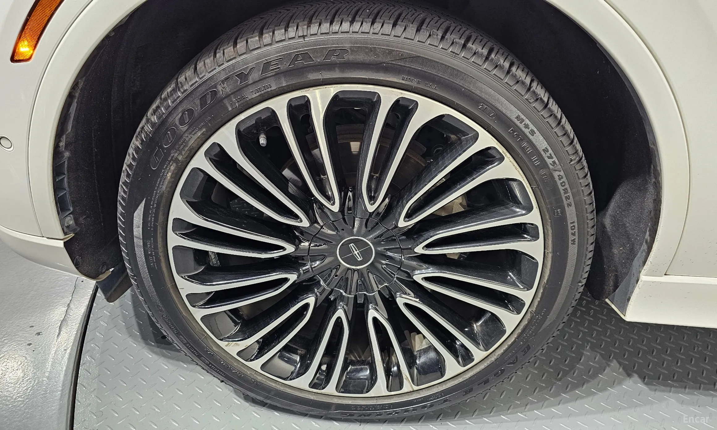 Lincoln Aviator 2nd Generation превью 5