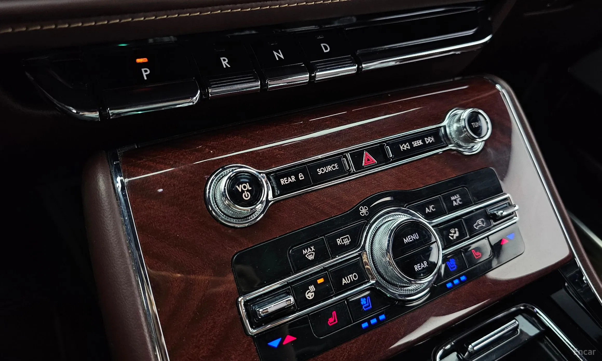 Lincoln Aviator 2nd Generation превью 9
