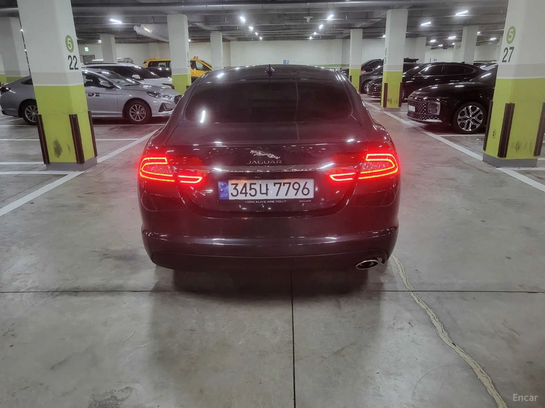 Jaguar New XF превью 3