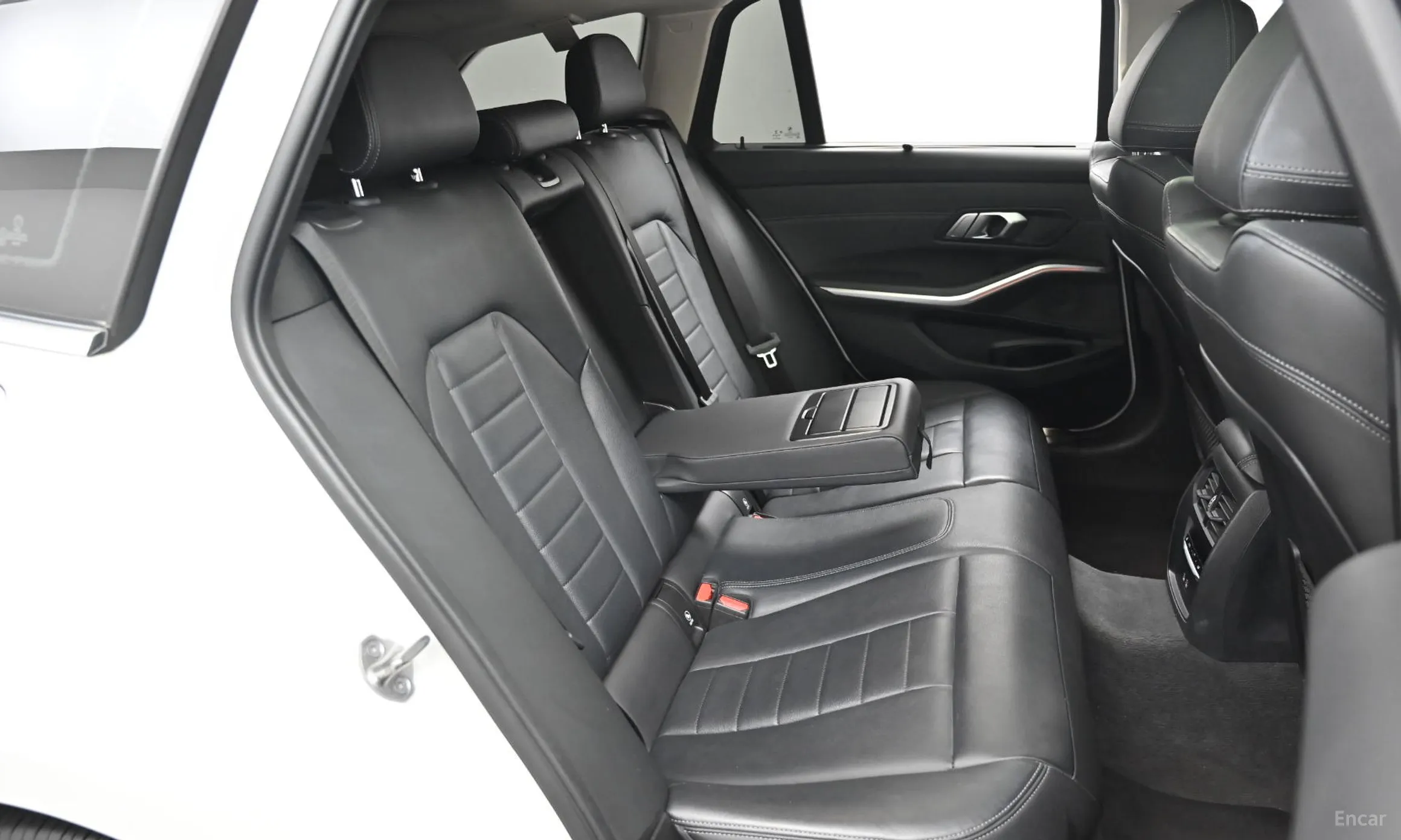 BMW 3 Series (G20) превью 12