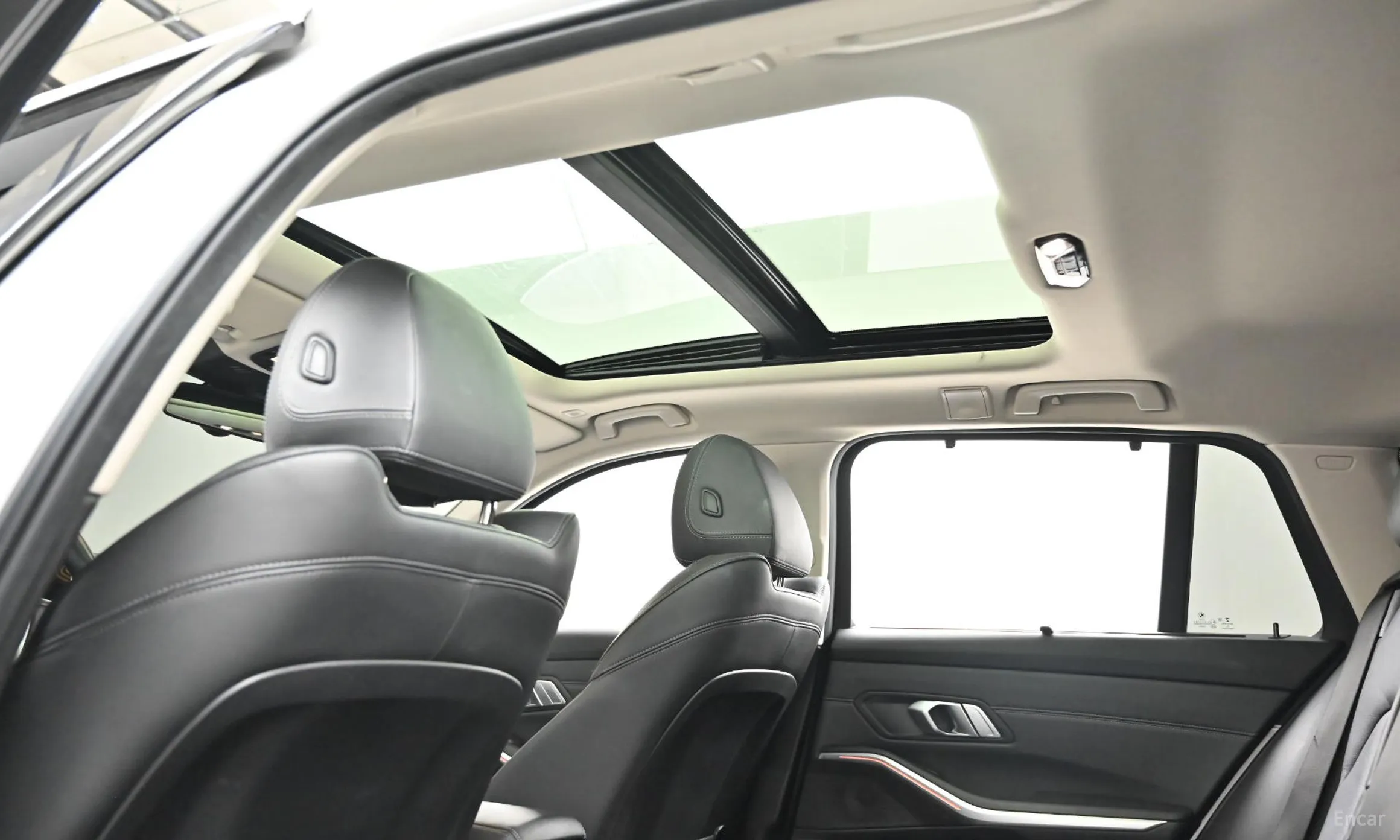 BMW 3 Series (G20) превью 19