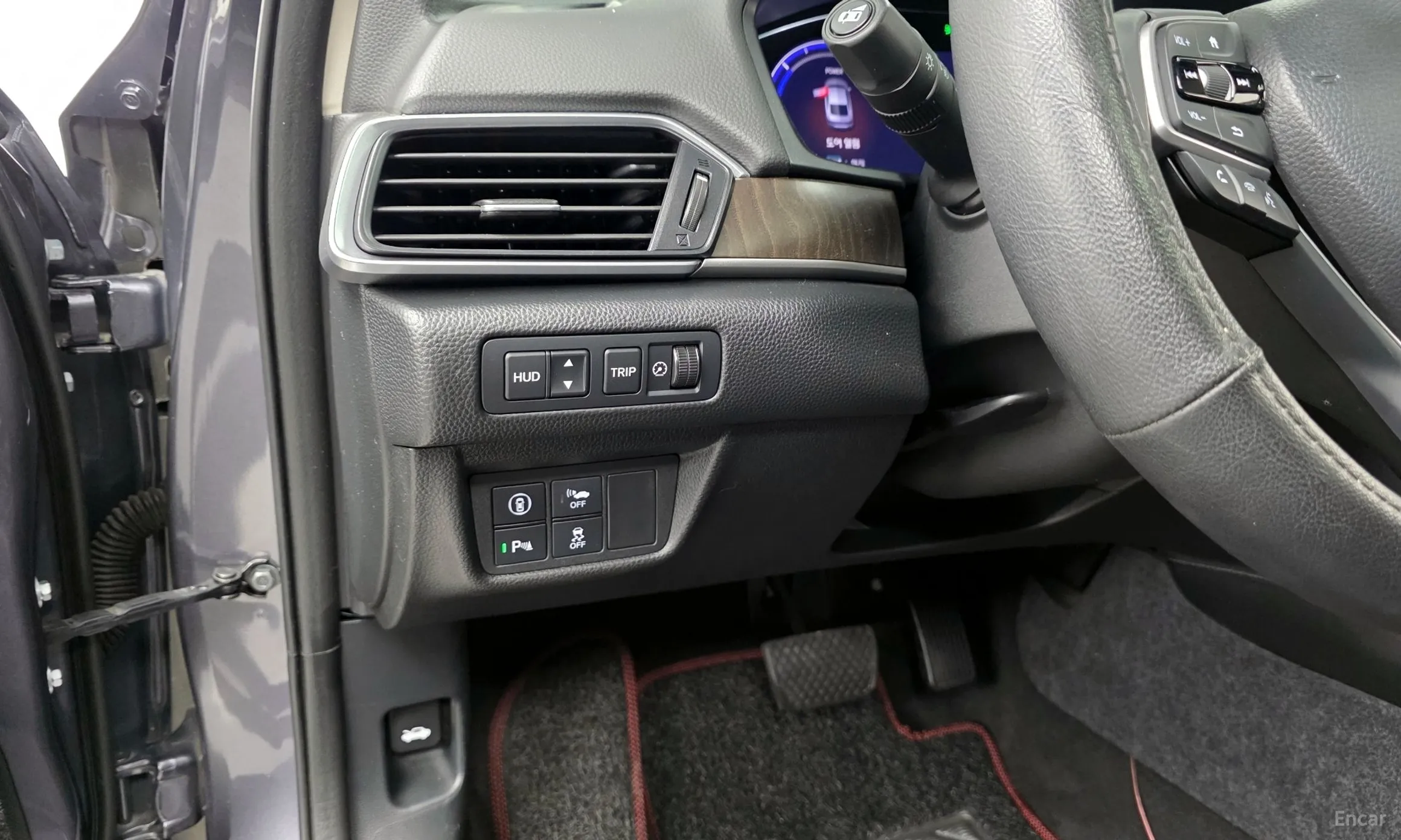 Honda Accord 10th Generation превью 14