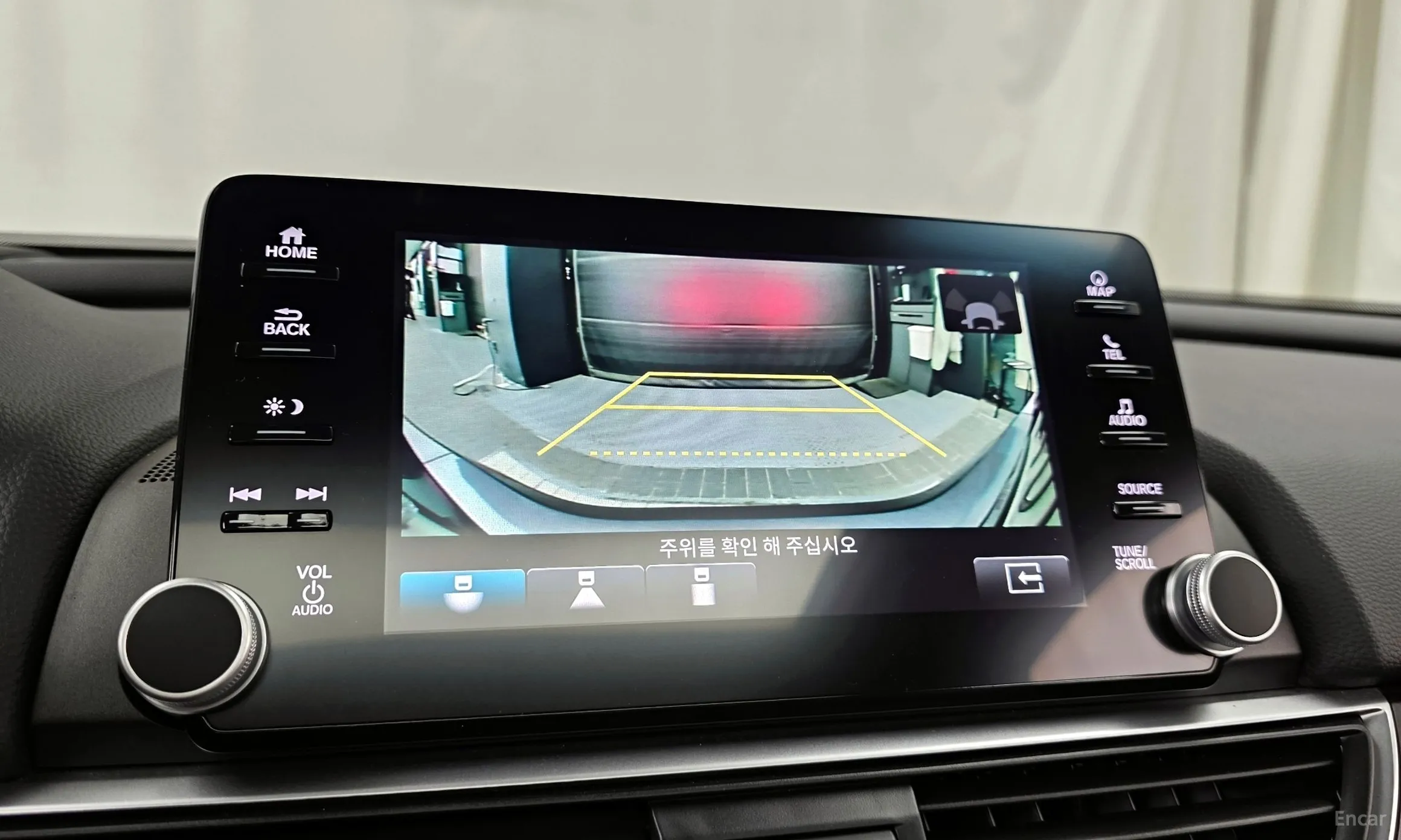 Honda Accord 10th Generation превью 16