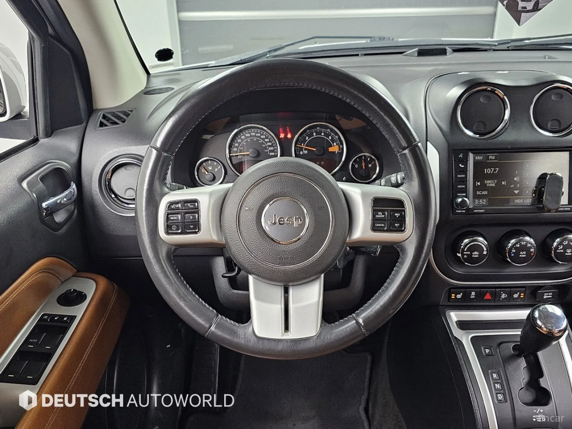 Jeep Compass превью 13