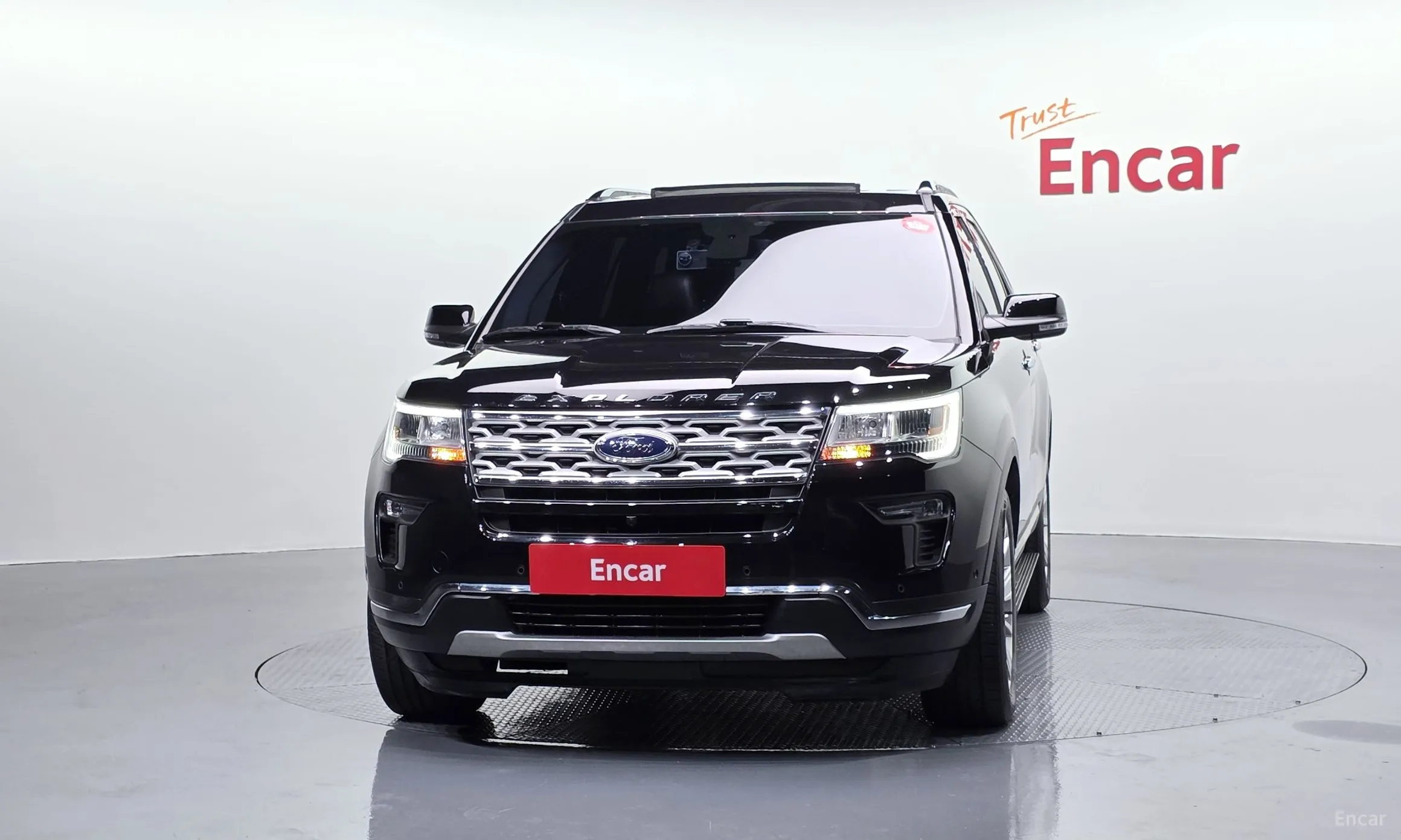 Ford Explorer превью 3