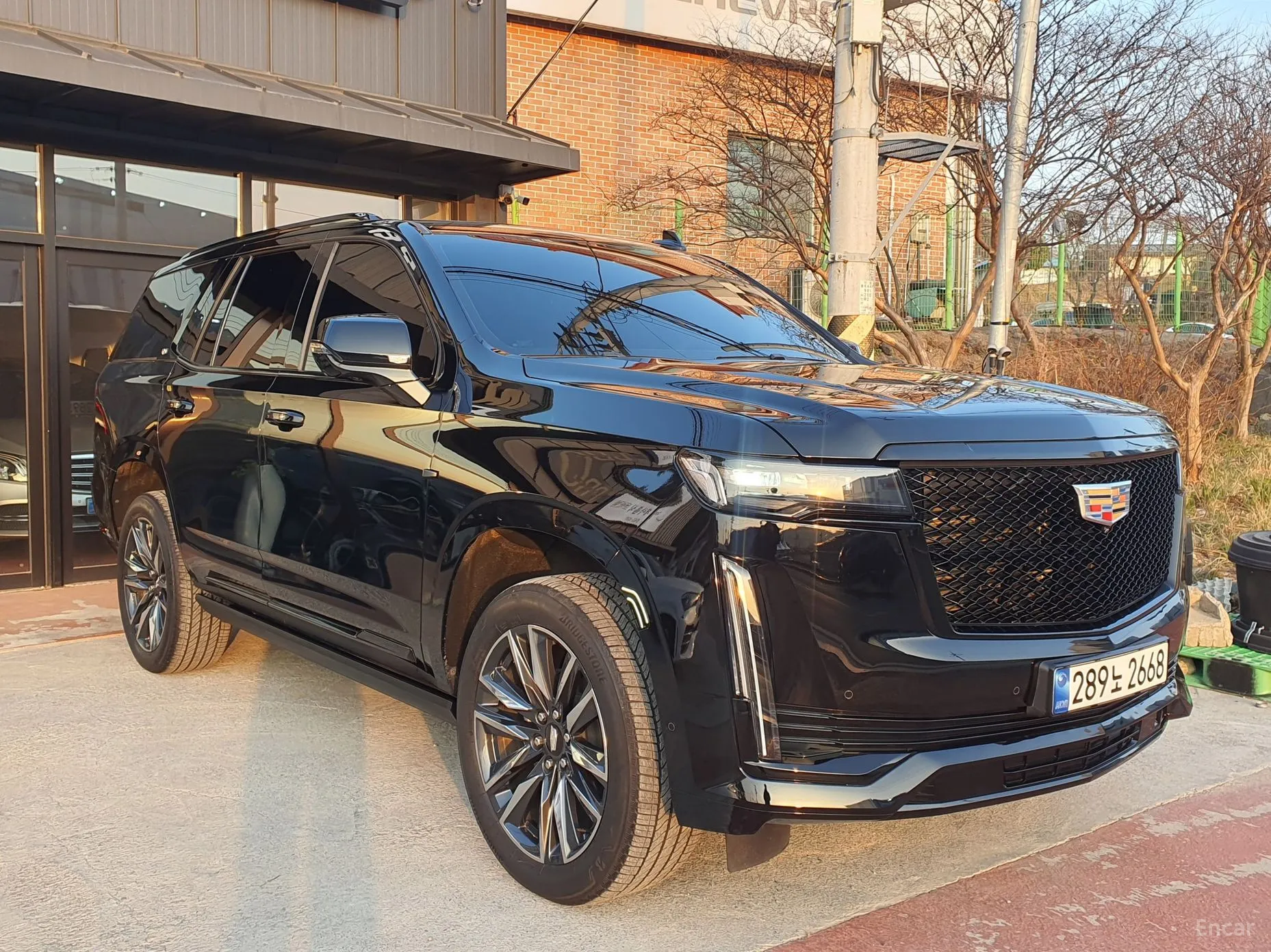 Cadillac Escalade 5th Generation превью 4