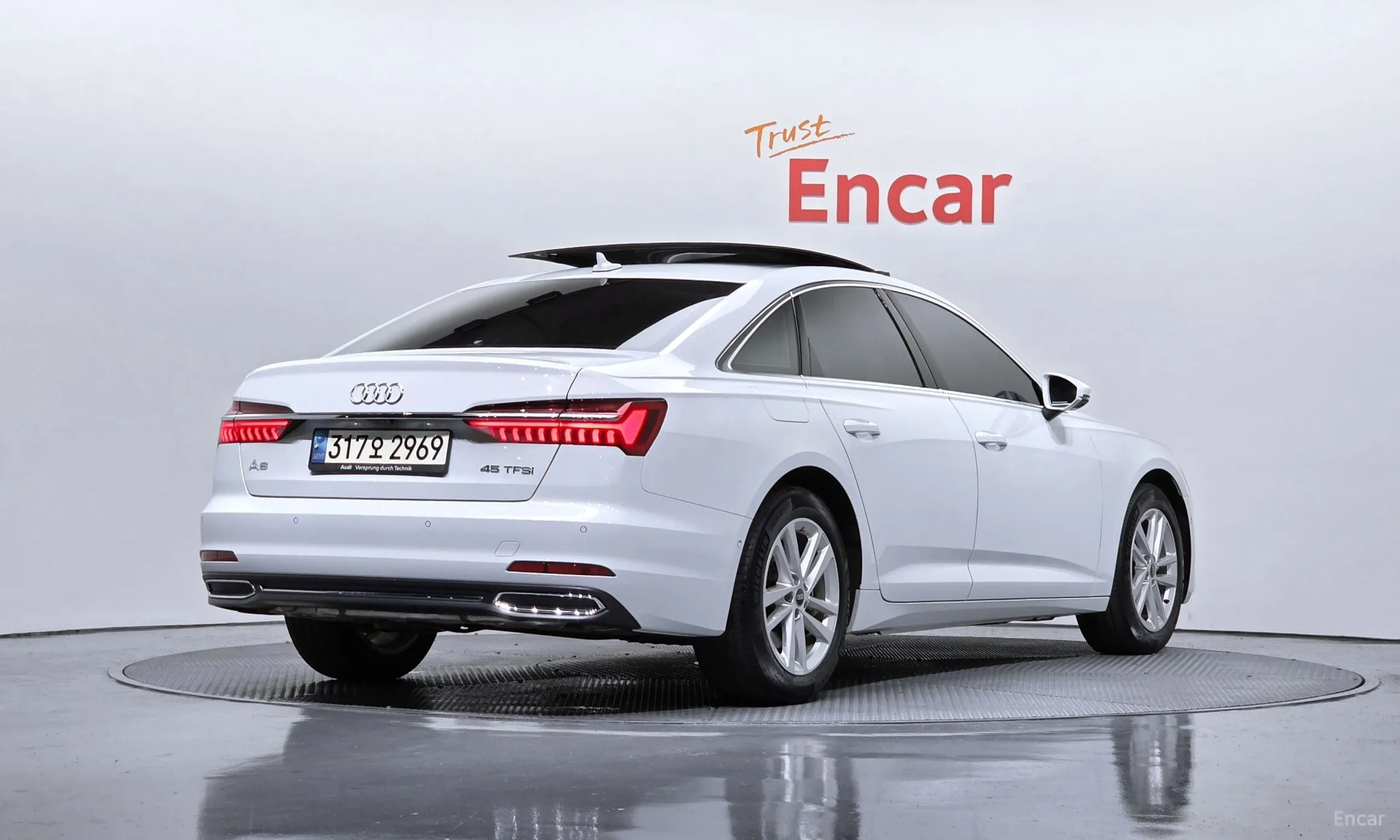 Audi A6 (C8)