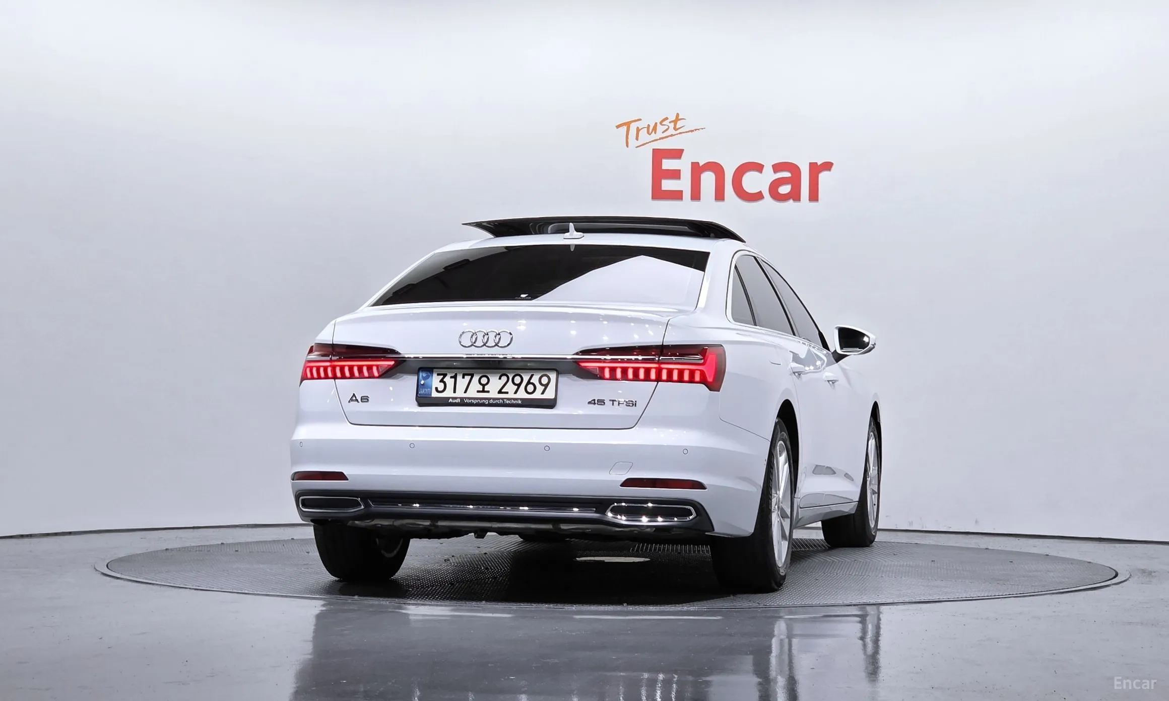 Audi A6 (C8) превью 4