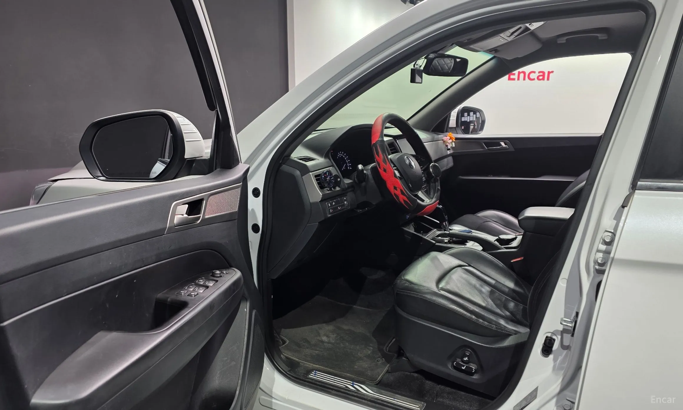 KG Mobility (SsangYong) Rexton Sports превью 11