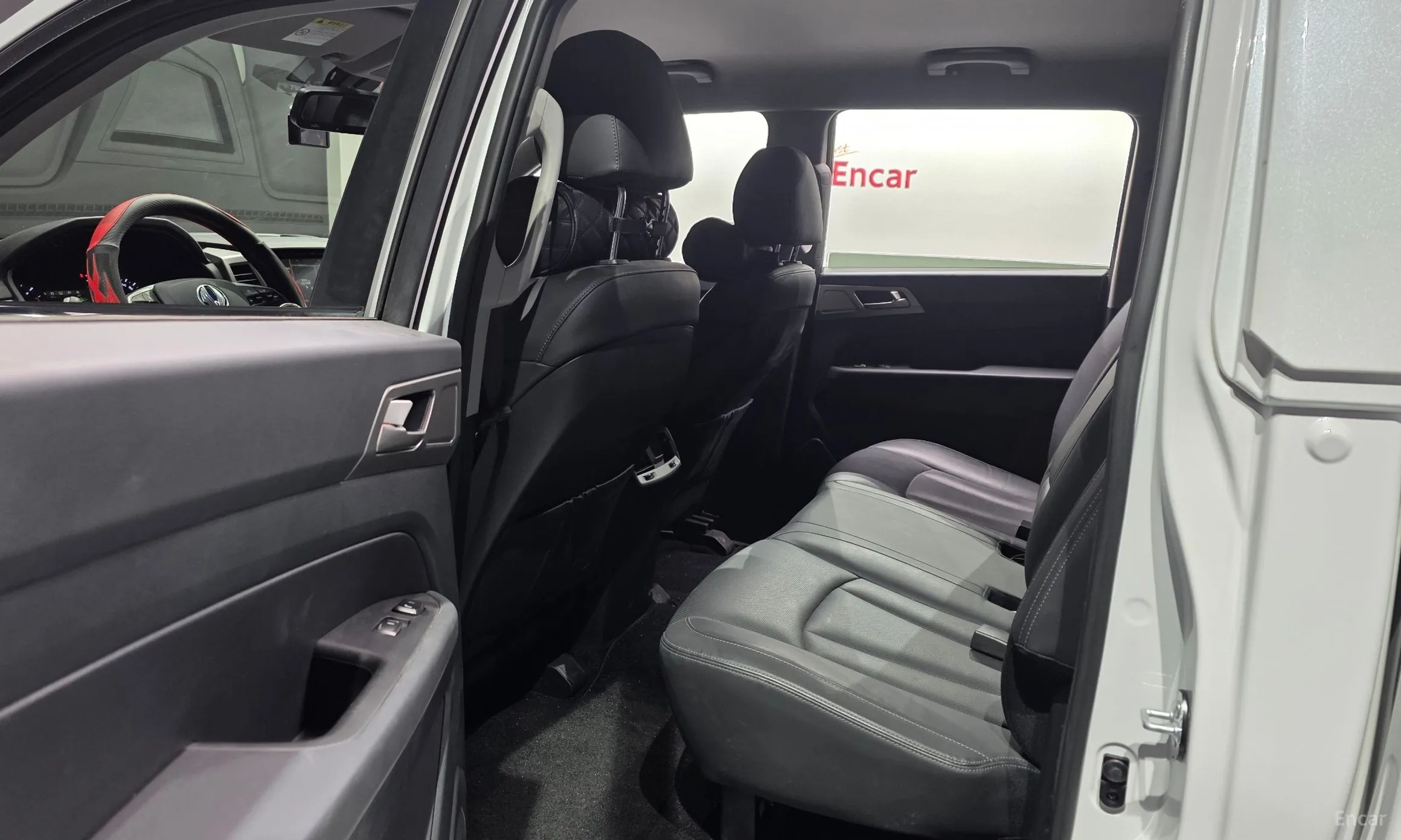 KG Mobility (SsangYong) Rexton Sports превью 12