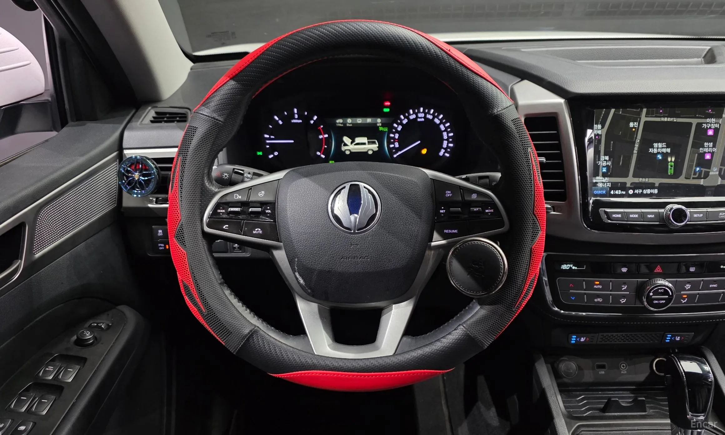 KG Mobility (SsangYong) Rexton Sports превью 13