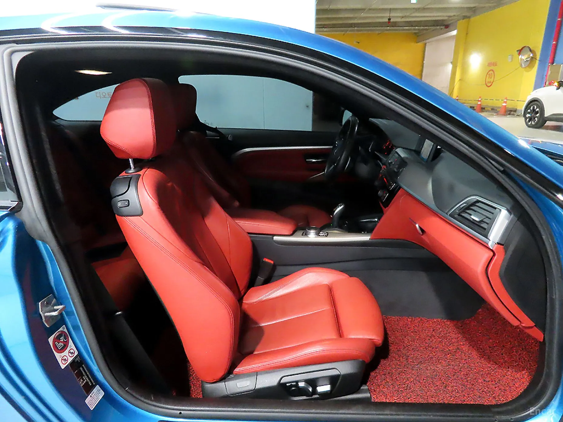 BMW Series 4 (F32) превью 8
