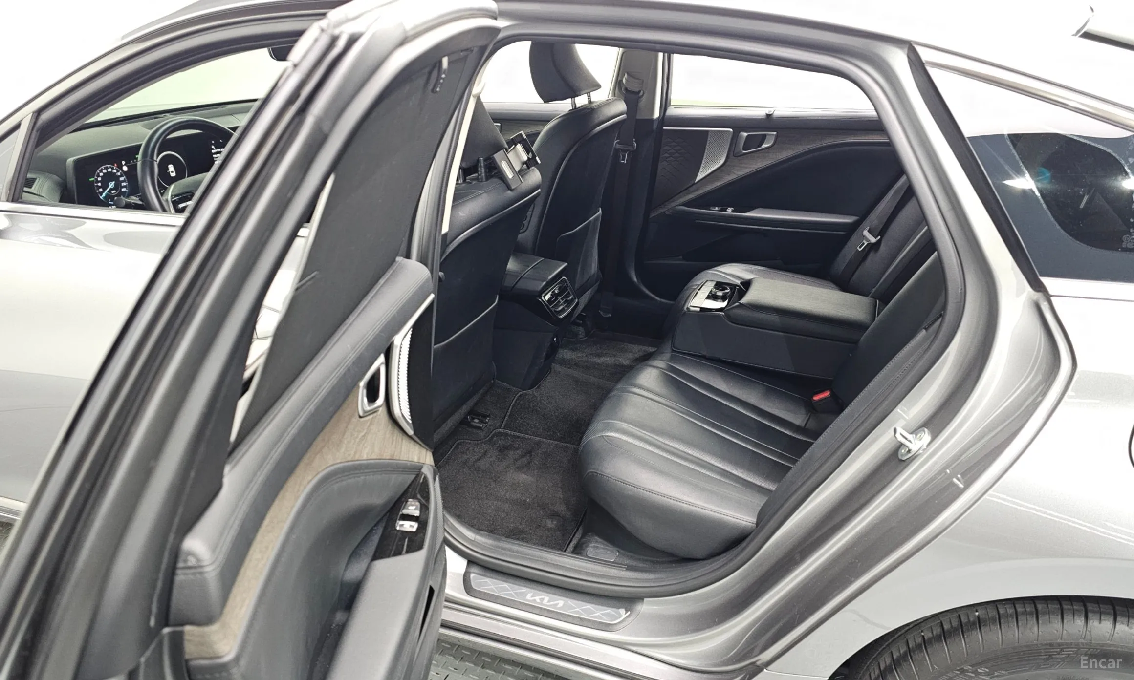 Kia K8 Hybrid превью 13