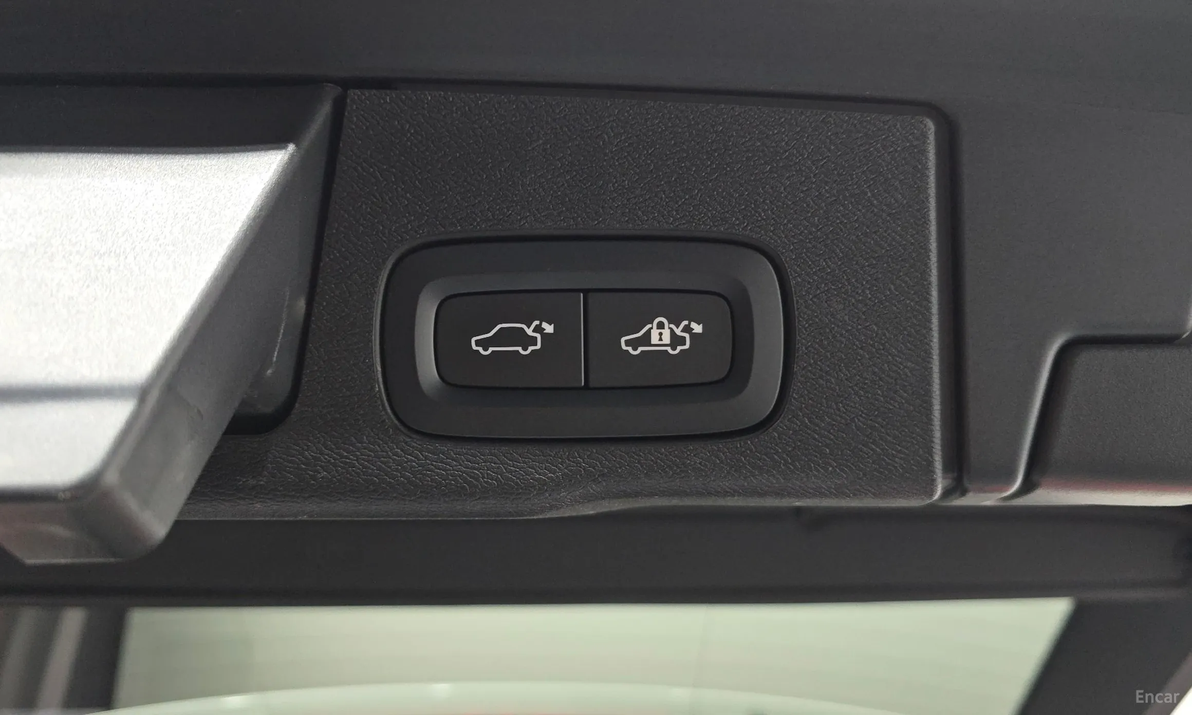 Volvo XC60 Gen 2 превью 20